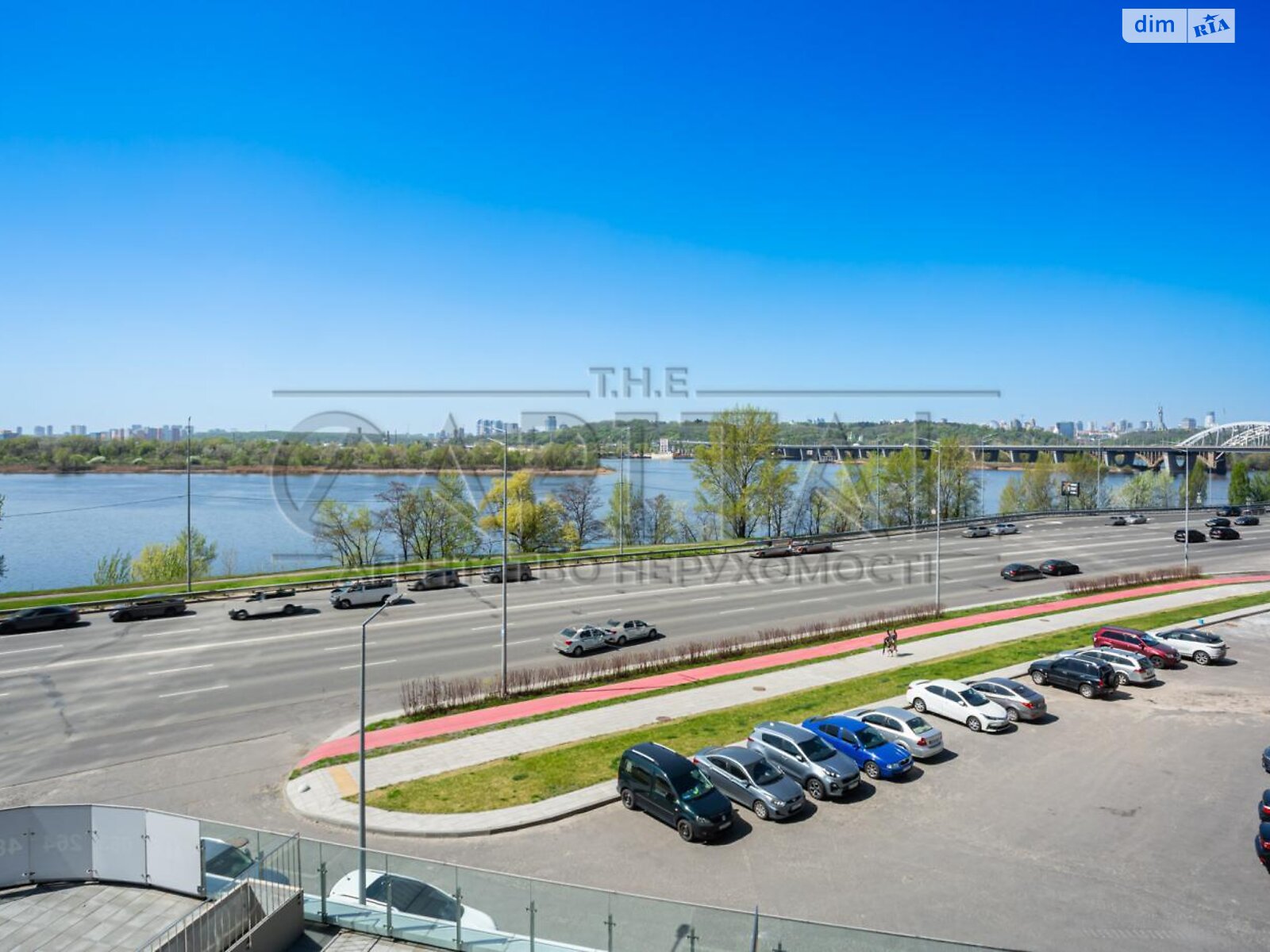 Stylish 3-Room Apartment with River View in ЖК Great