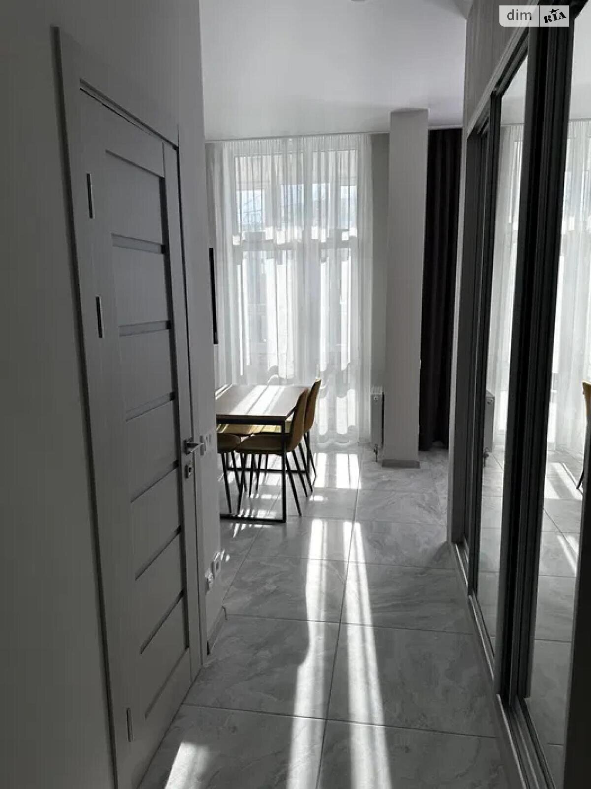 Modern Apartment in Berezhany Complex, 40 m² with High Ceilings