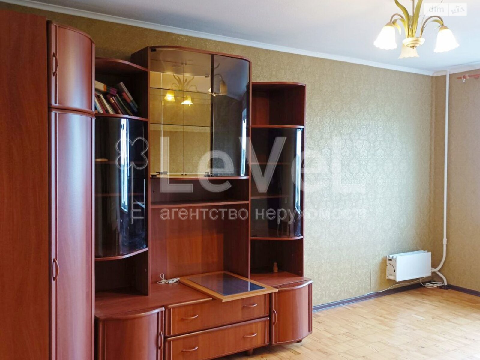 Spacious Two-Room Apartment on Akademika Efremova Street in Belechi