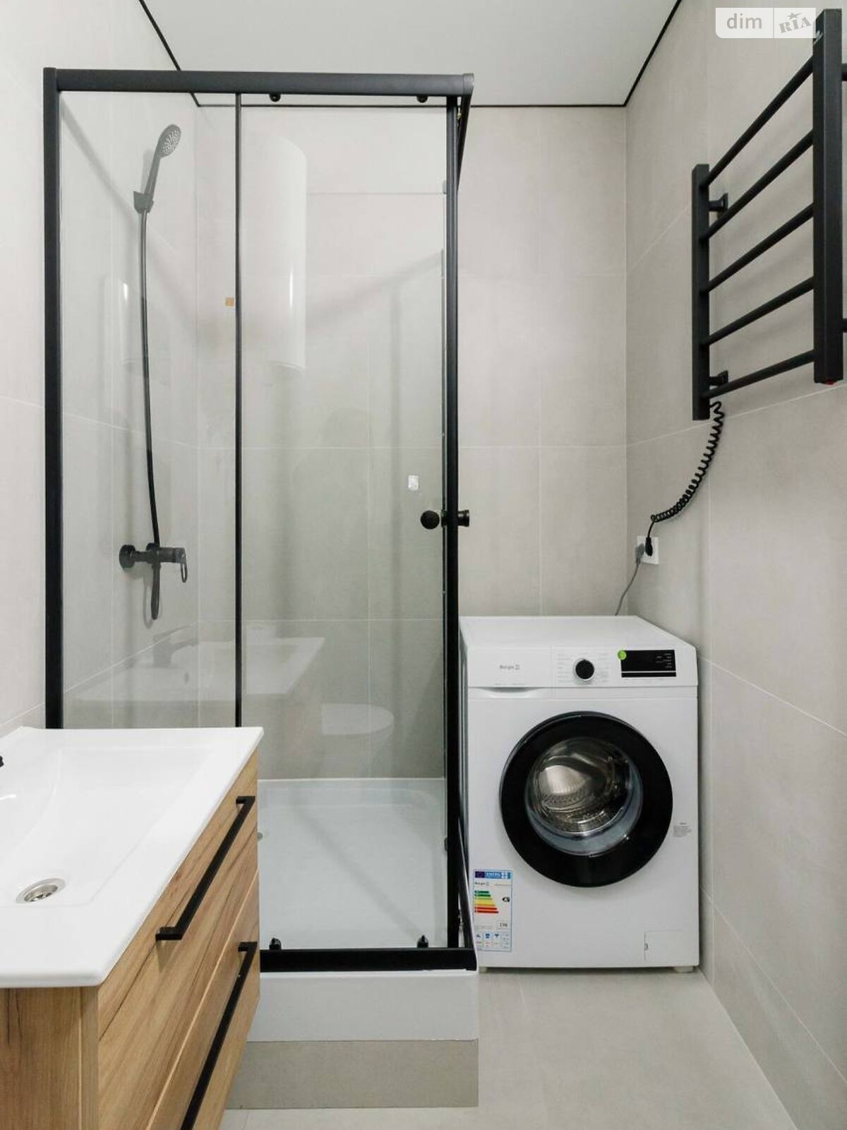 Smart Studio Apartment in OAKLAND Complex, Sevastopolskaya Square