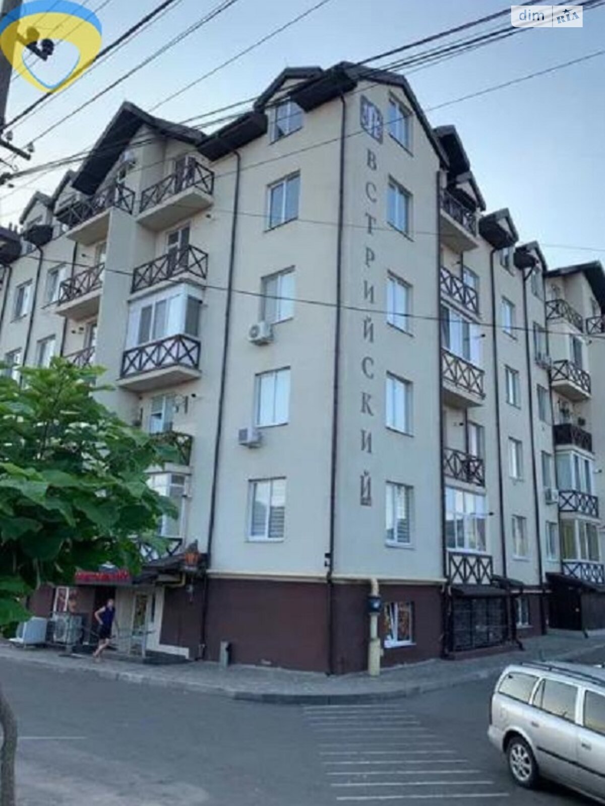 1-bedroom apartment in Austriyskyi Complex with gas heating and warm floors