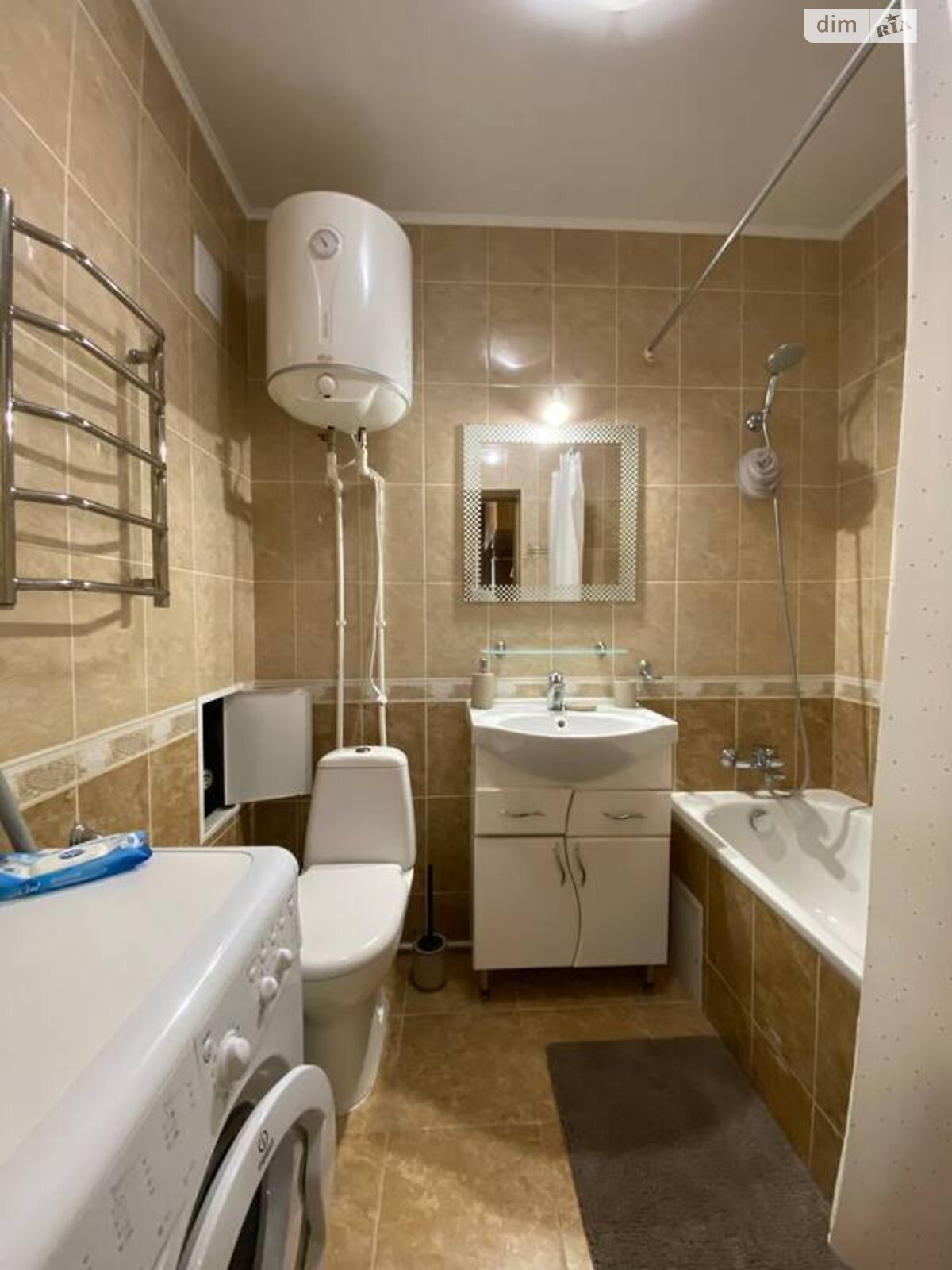 Cozy 1-bedroom apartment near River Mall and Poznyaki metro