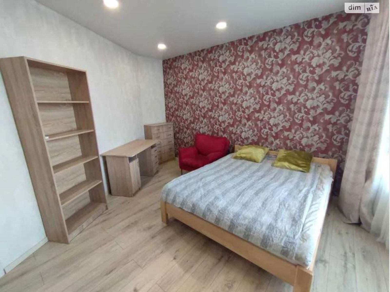 Cozy 1-bedroom apartment in Zarichnyi Complex near Slavutych Metro