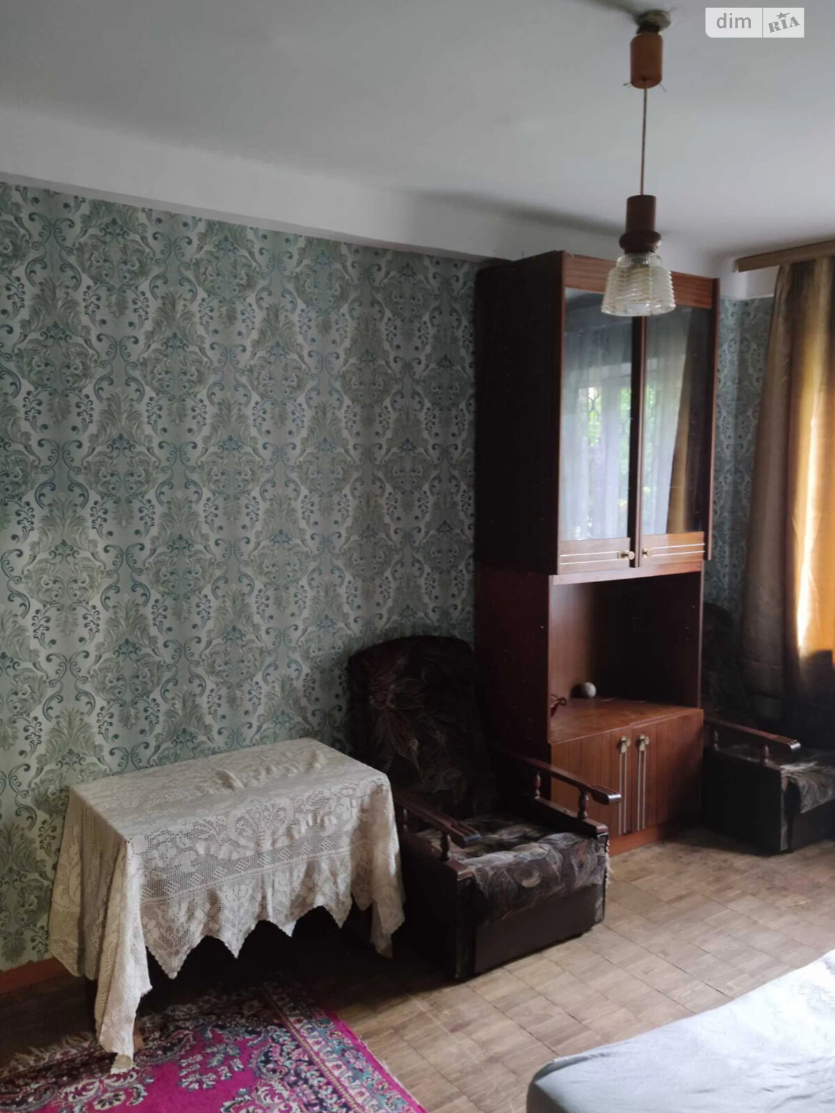 3-Room Apartment near Beresteiska and Dorohozhychi Metro Stations