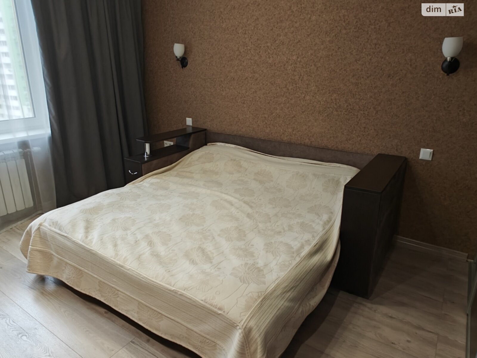 3-Room Apartment near Lavina Mall with Lake and Forest Nearby