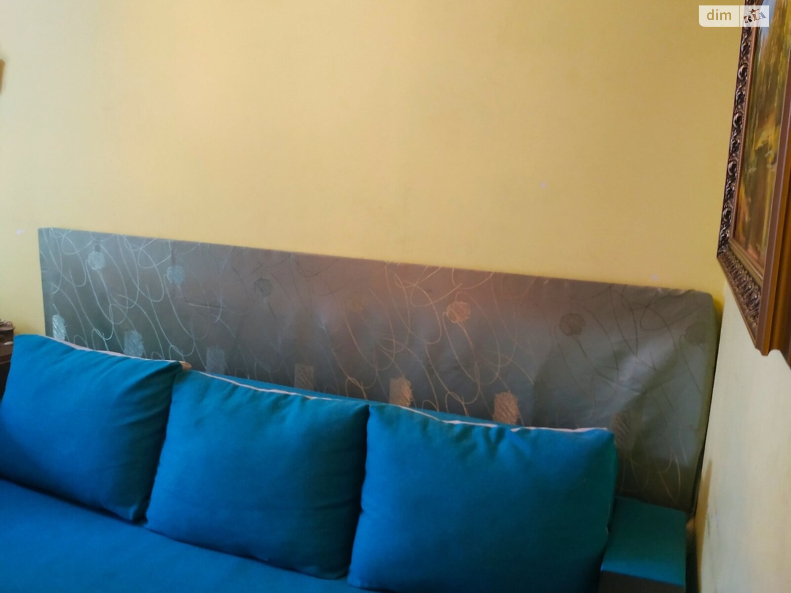 3-Room Apartment on Shyroka Street, Well-Equipped