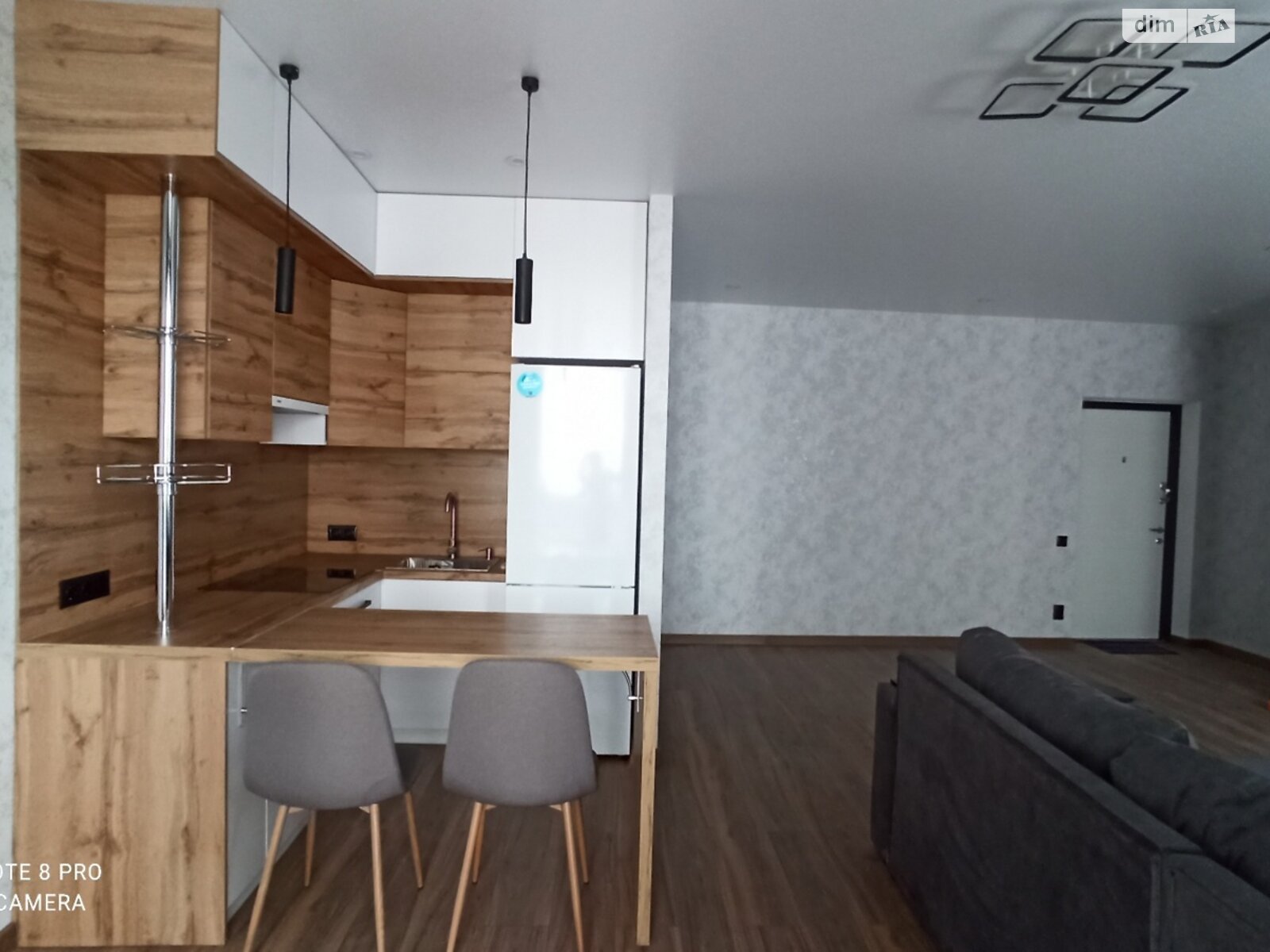 1-Room Apartment on Exhibition with Modern Design and Full Amenities