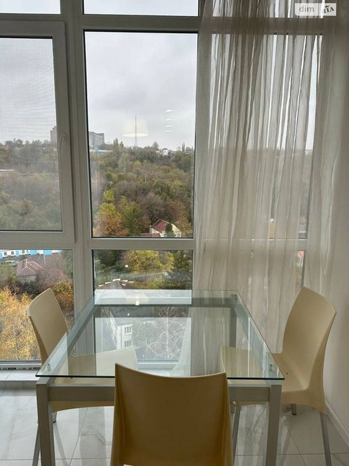 2-Bedroom Apartment in Victory Hall Complex with City View