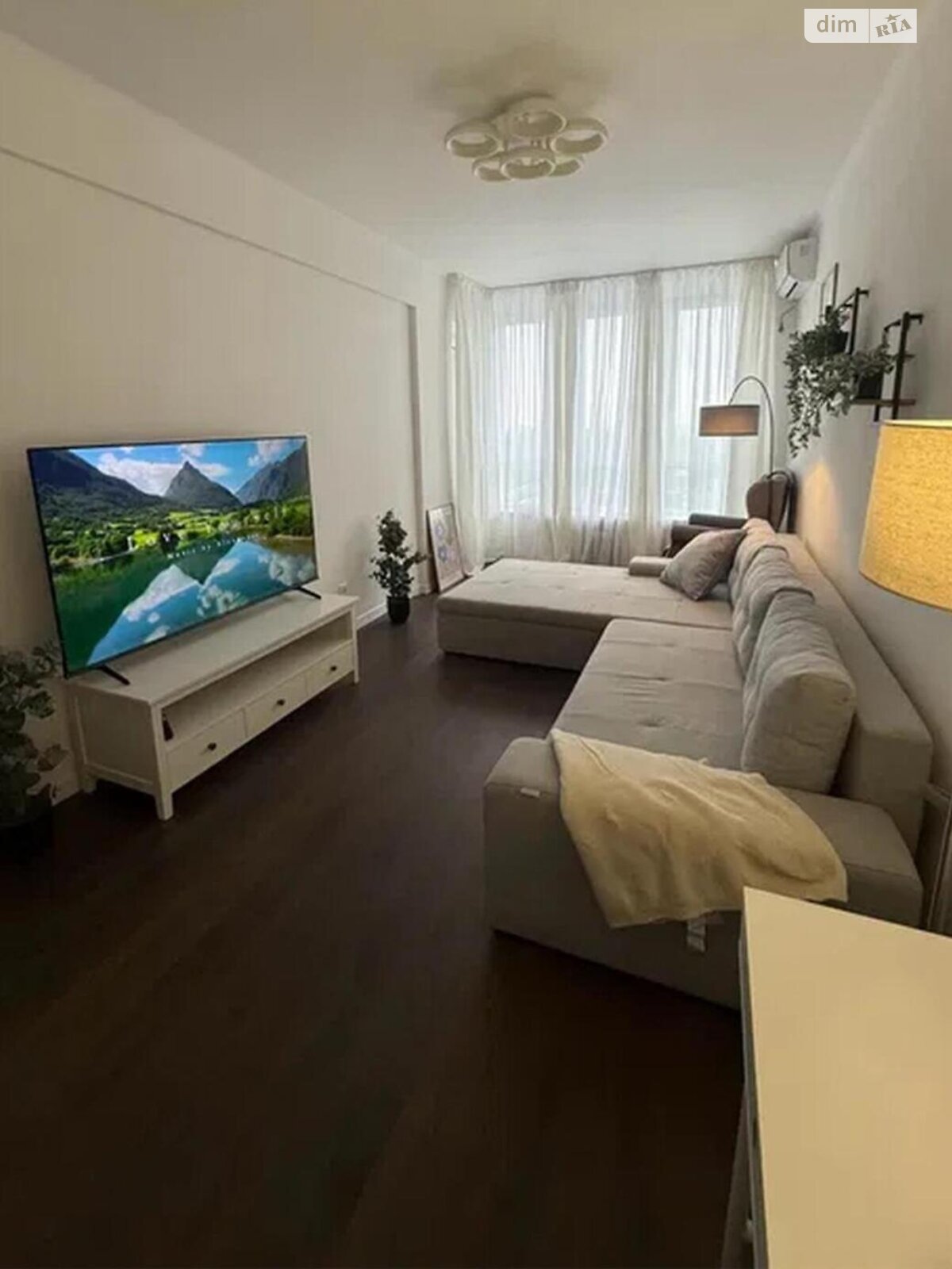 2-Room Apartment on Zolotoustovskaya Street, 14th Floor