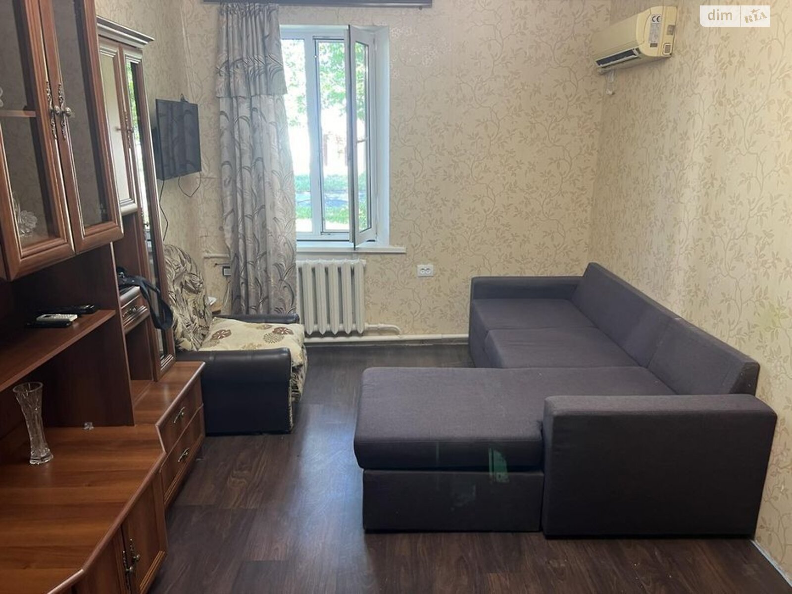 1-Room Apartment on Metallurgov Avenue
