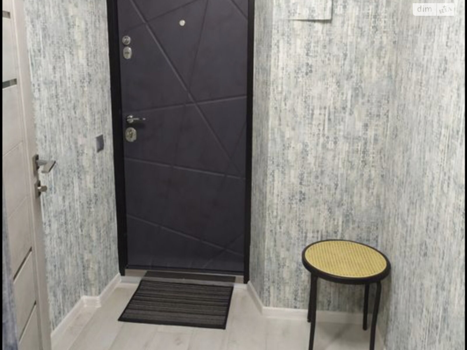 1-Room Apartment on Sicheslavskaya Embankment