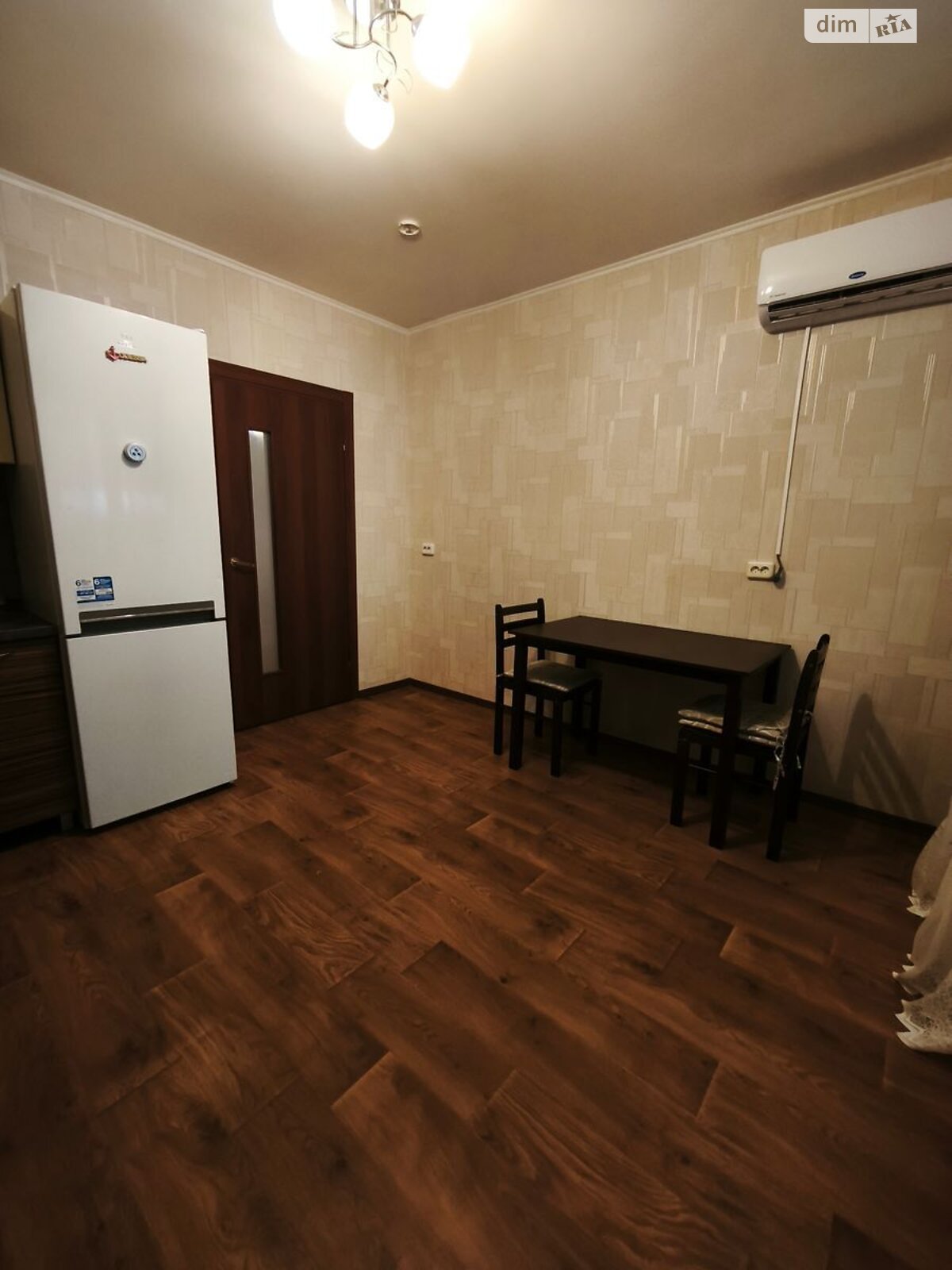 Spacious Apartment in Krister Grad Complex with Modern Amenities