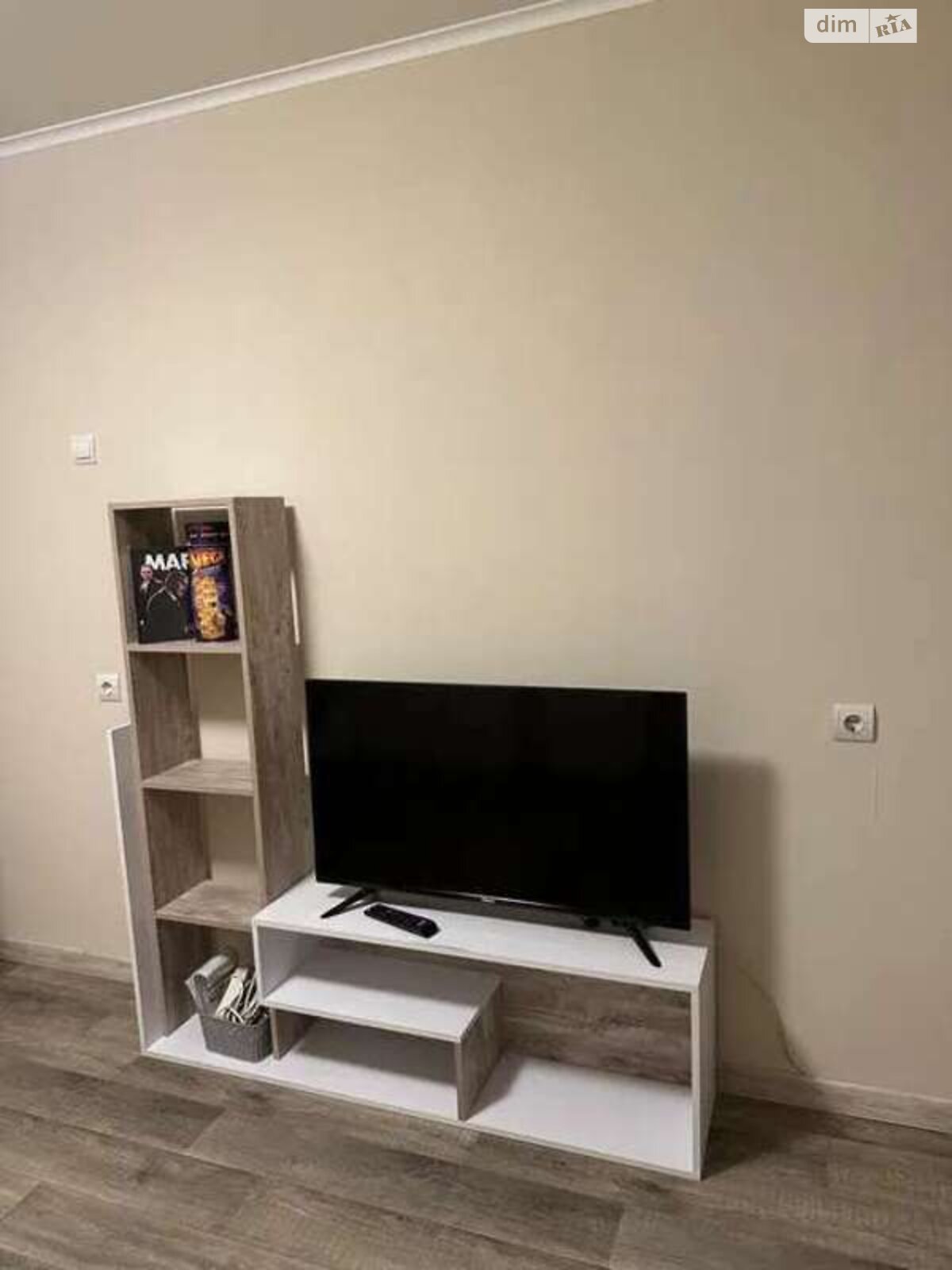 Cozy Renovated Apartment on Raiduzhnyi Massiv