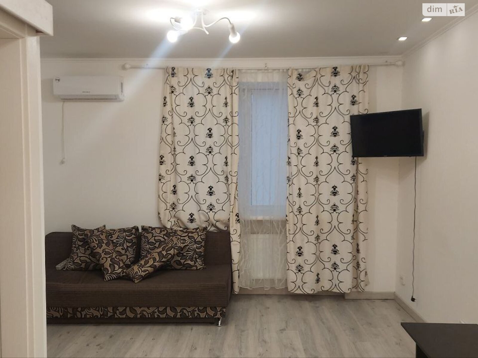 Spacious 1-bedroom apartment in Daffy district with parking
