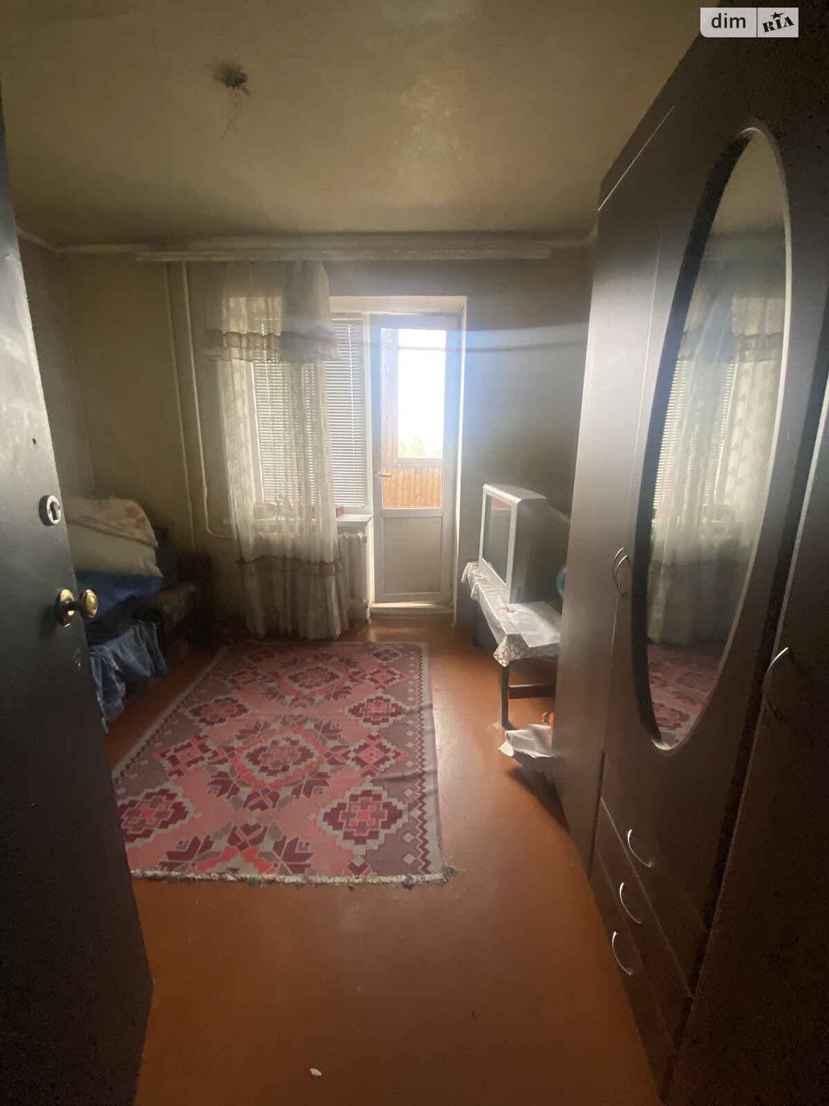3-Room Apartment on Kalinova, Near Sofya Kovalevskaya Stop