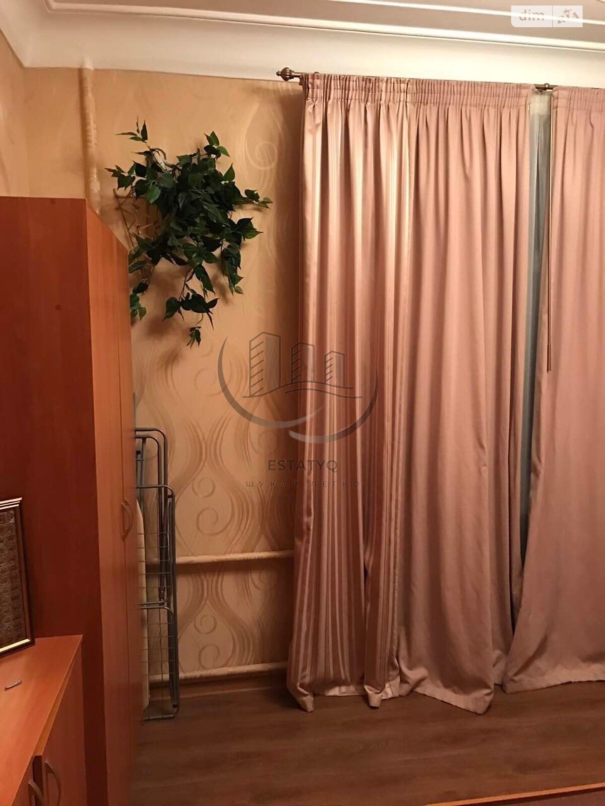 2-Room Apartment in Shevchenkovsky District, Pavlovo Pole, Science Avenue