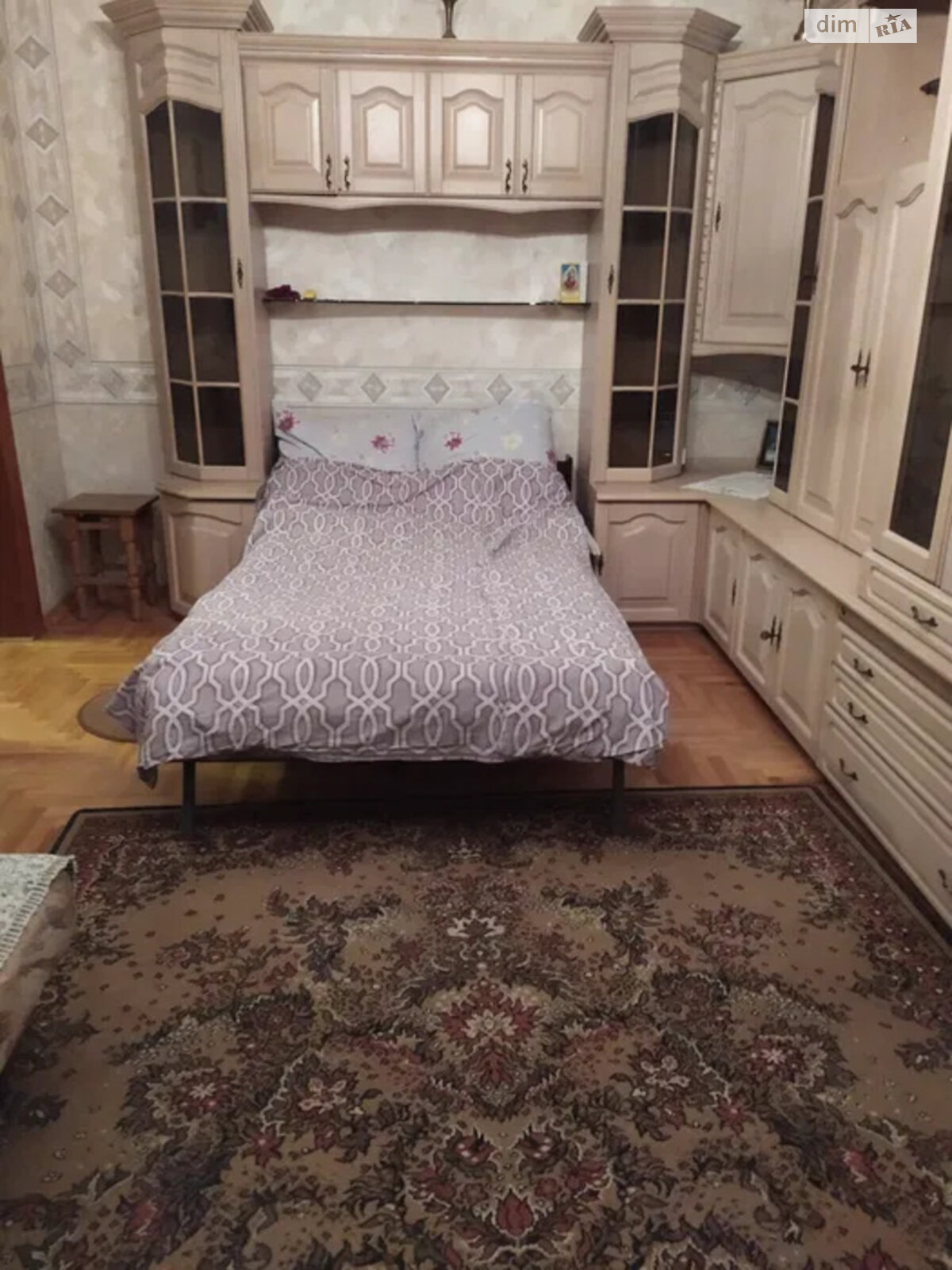 1-Bedroom Apartment on Tetiana Yablonska Street