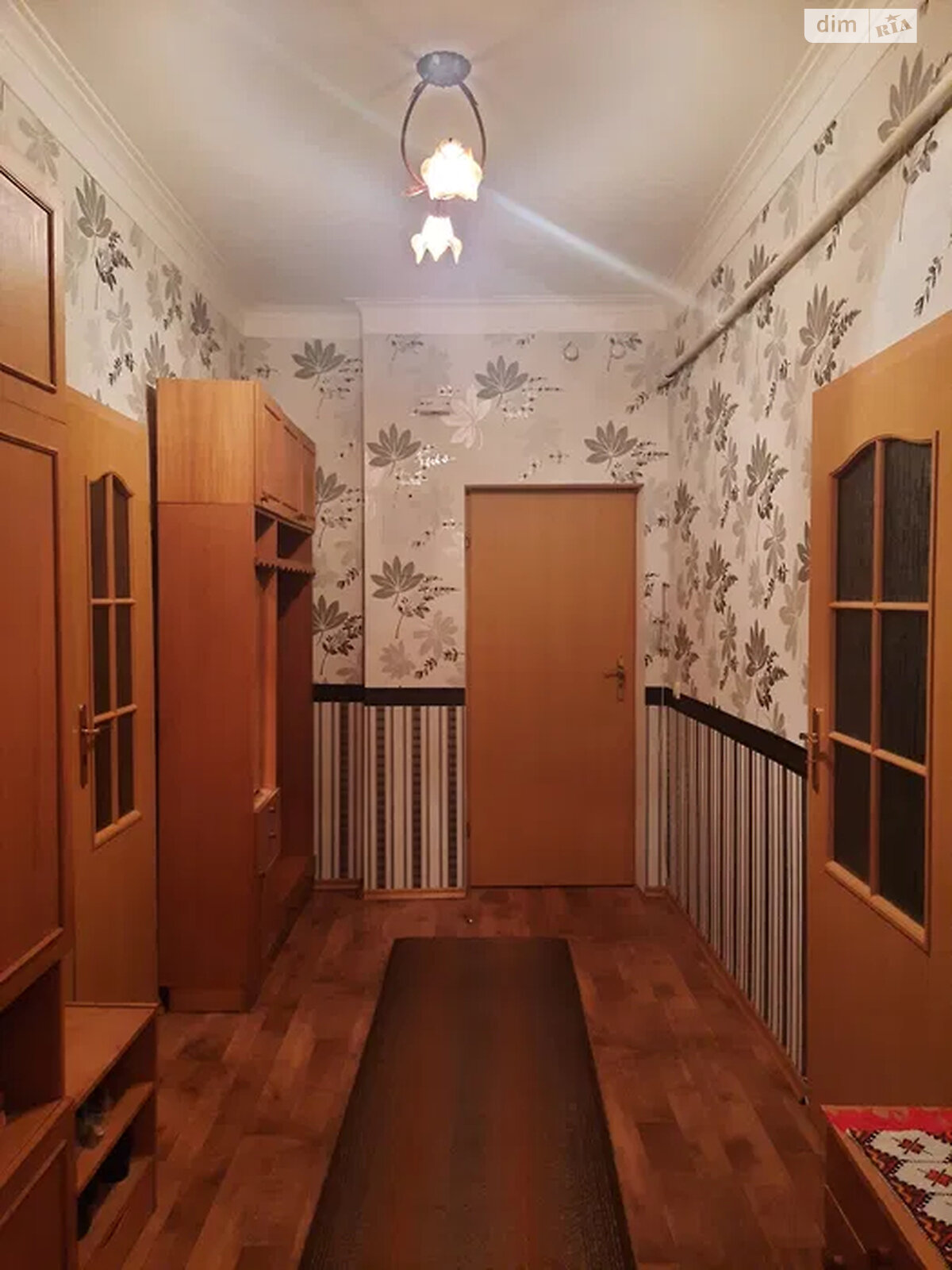 3-Room Apartment with Euro Renovation near Leonyda Kadenyuka Avenue
