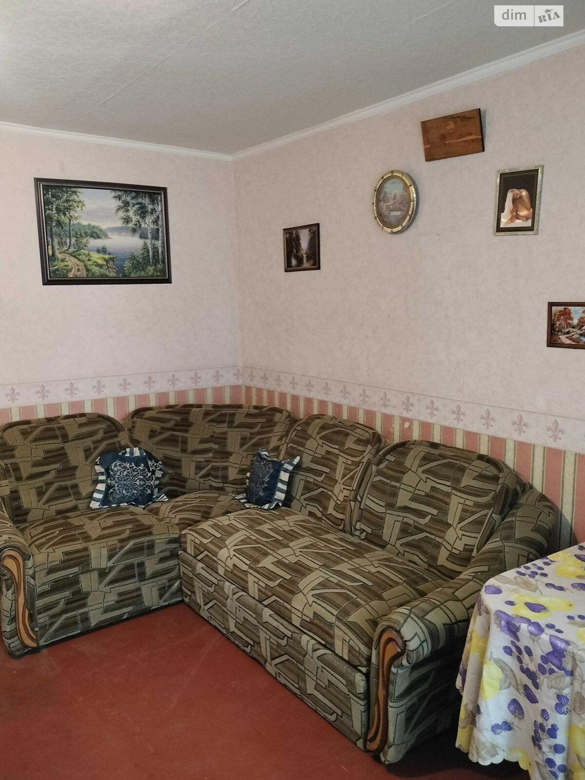 Two-room apartment in Troeschina for long-term rent