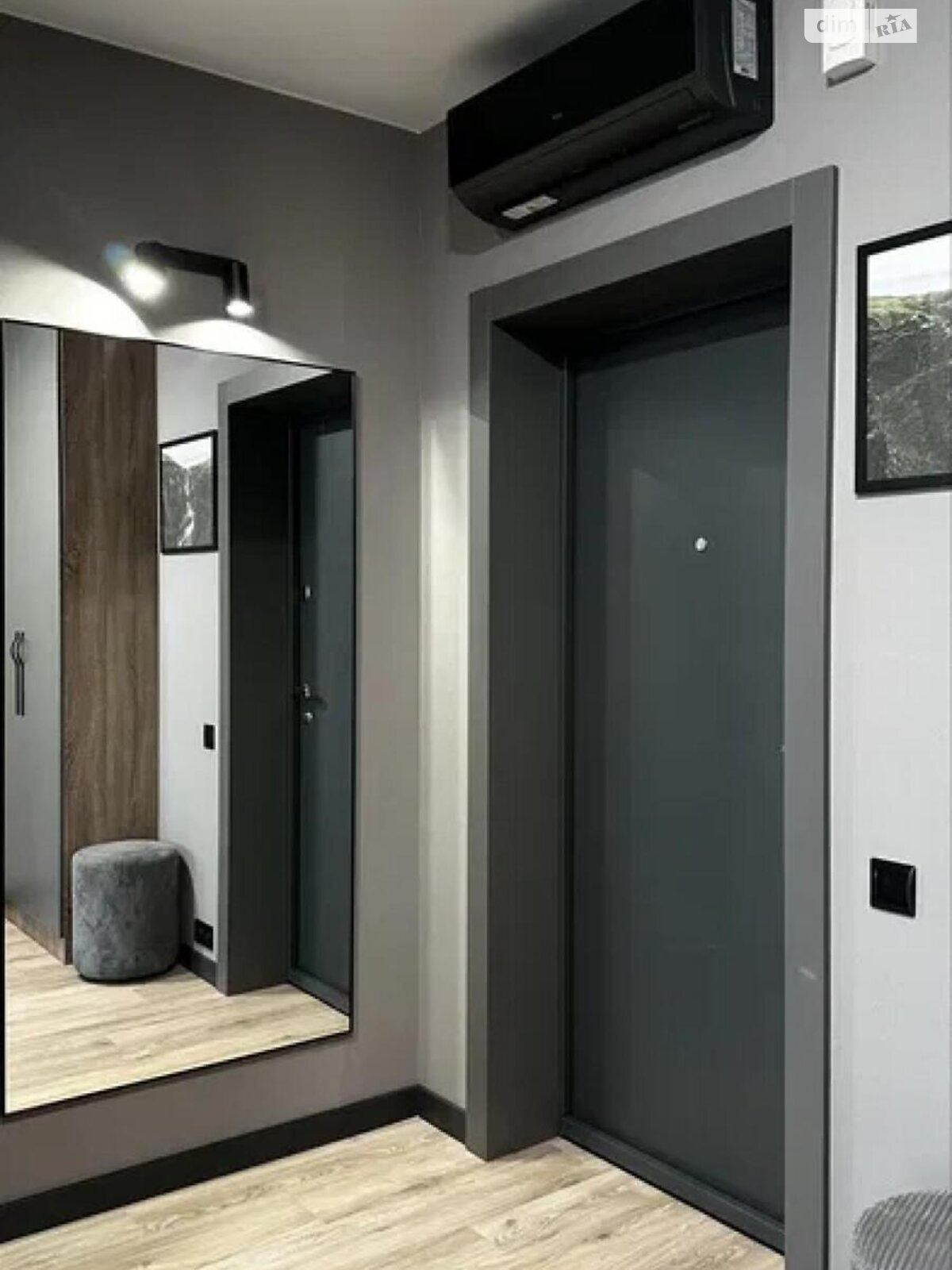 Stylish One-Bedroom Apartment with Modern Amenities