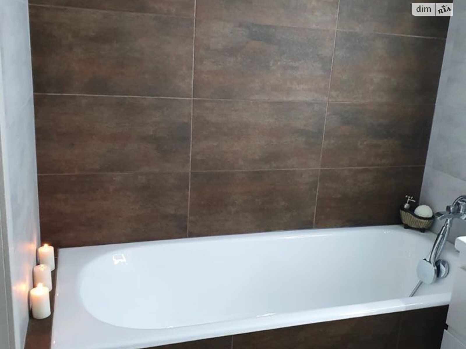 1-Bedroom Apartment on Dragomanova Street, 25th Floor, Comfort Class Building