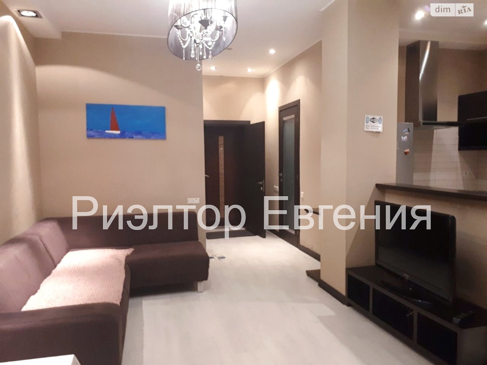 Miracle City кешеніндегі пәтер, 55 шаршы м, ас үй-студия + жатын бөлме