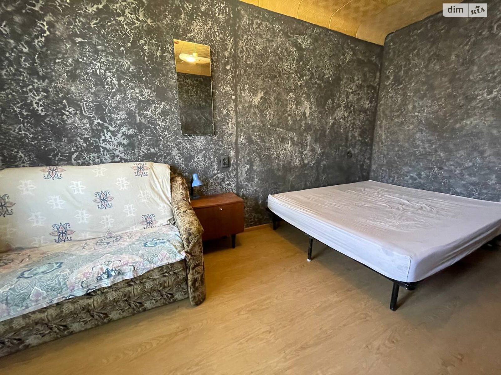 3-Room Apartment on Aerospace Avenue near Tavria V