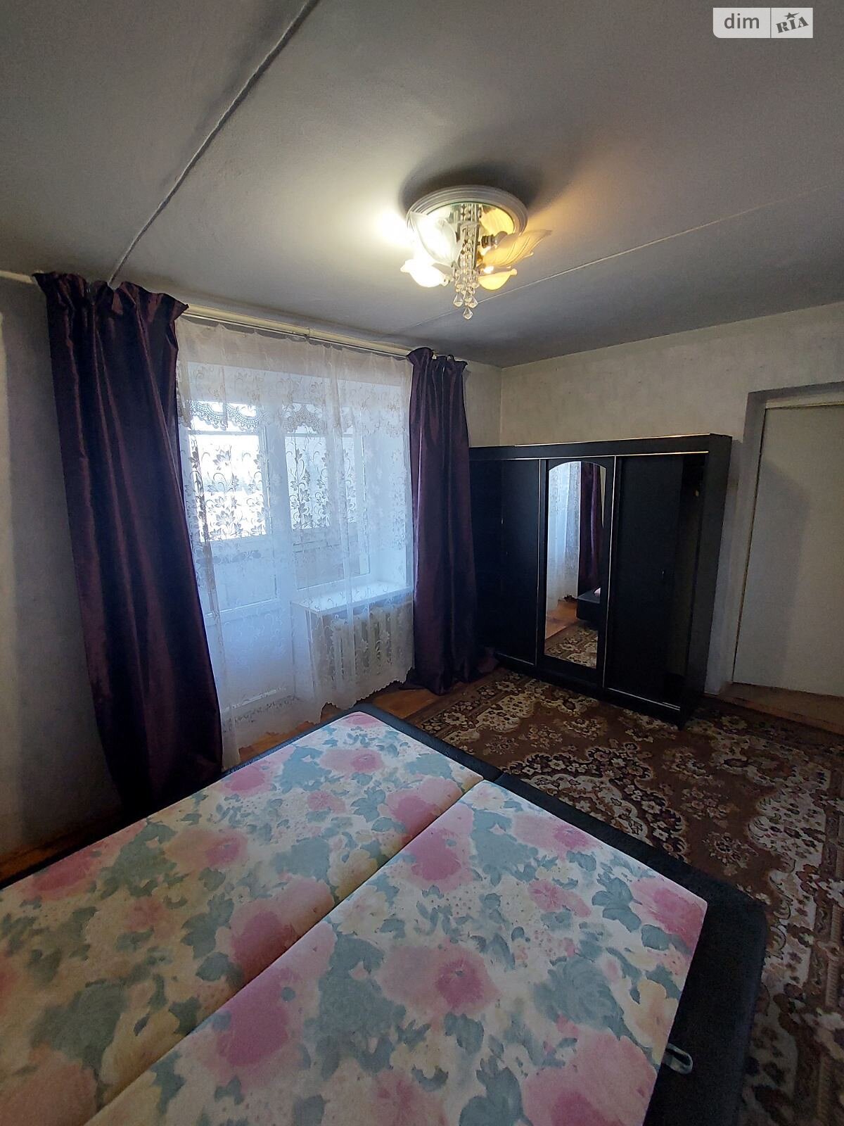 2-Room Apartment on Dzherelna Street, 8/9 Floor, Renovated