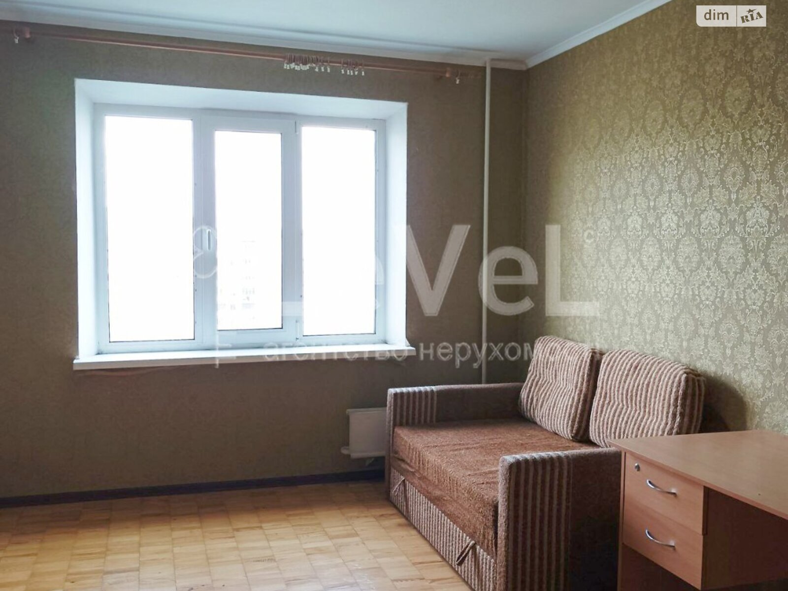 Spacious Two-Room Apartment on Akademika Efremova Street in Belechi
