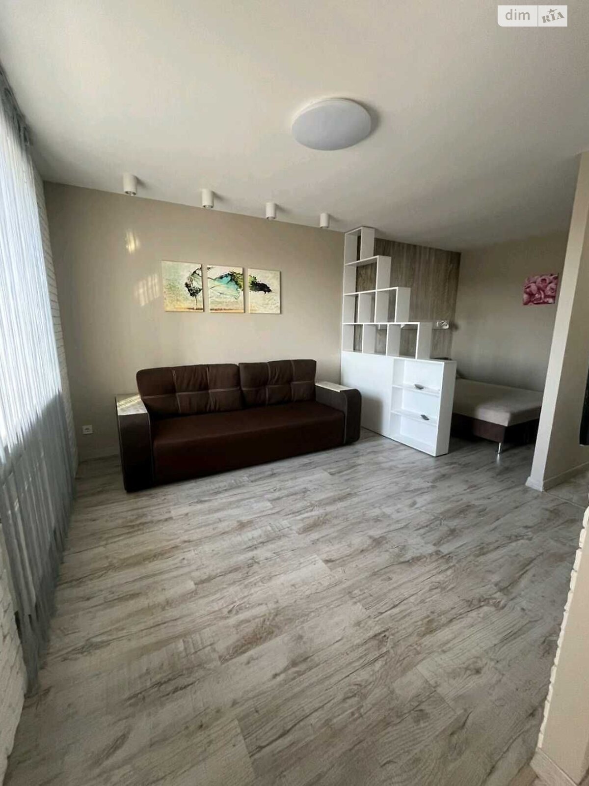 1-Room Apartment in Shchaslivyi-1 Complex, 43m², 4th Floor, Fully Furnished