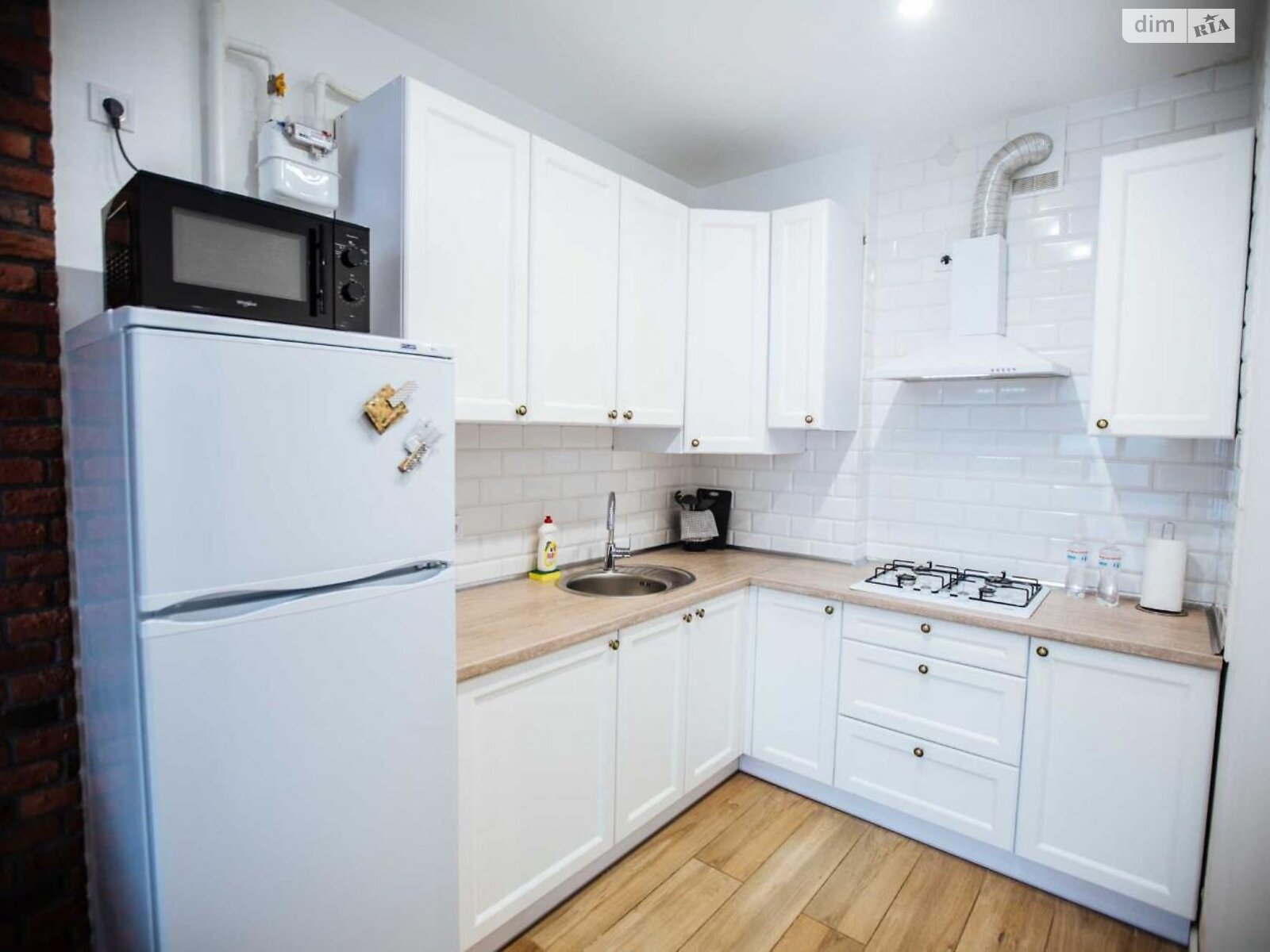 1-bedroom apartment near city center in Semitsvet Complex