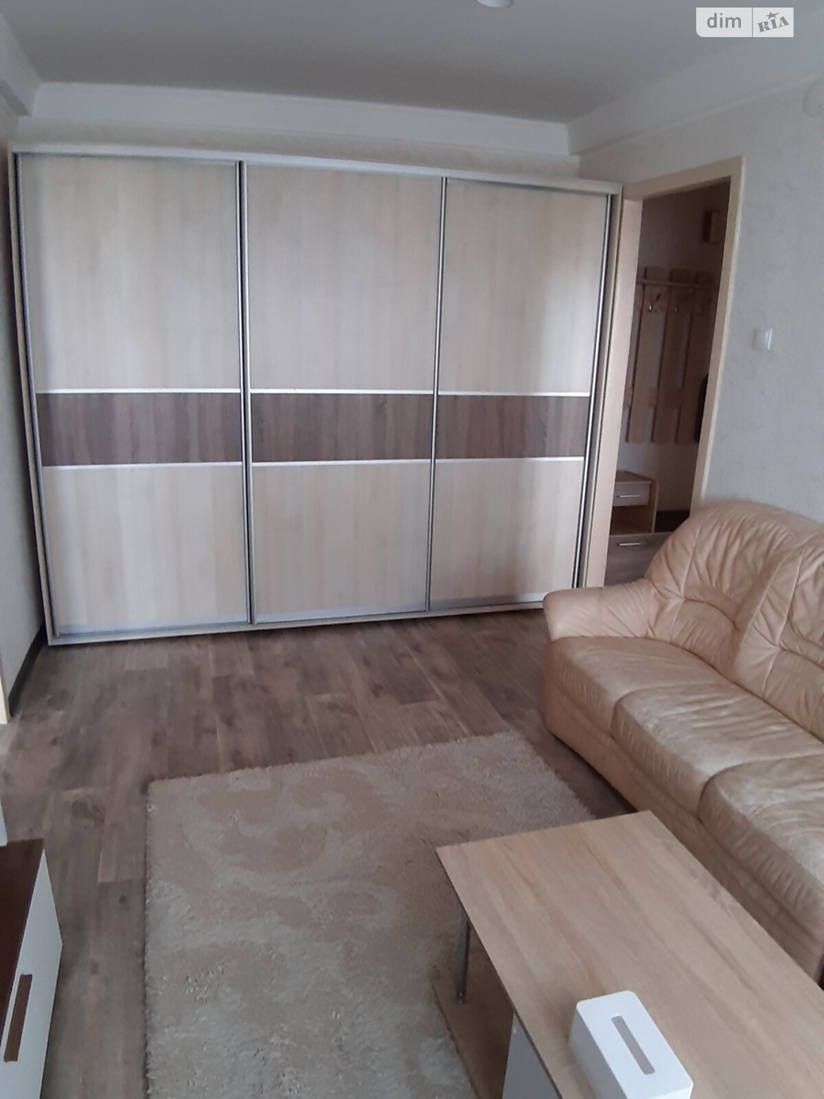 2-бөлмелі пәтер қала орталығында өзен көрінісімен