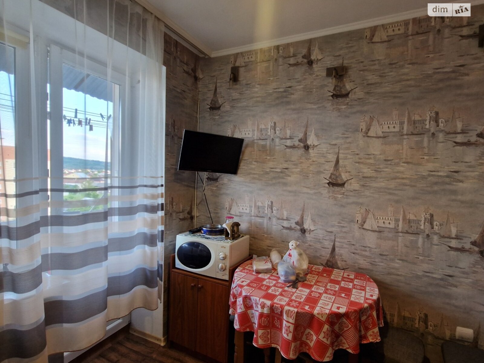 3-Room Apartment on Onokovskaya Street, 5th Floor
