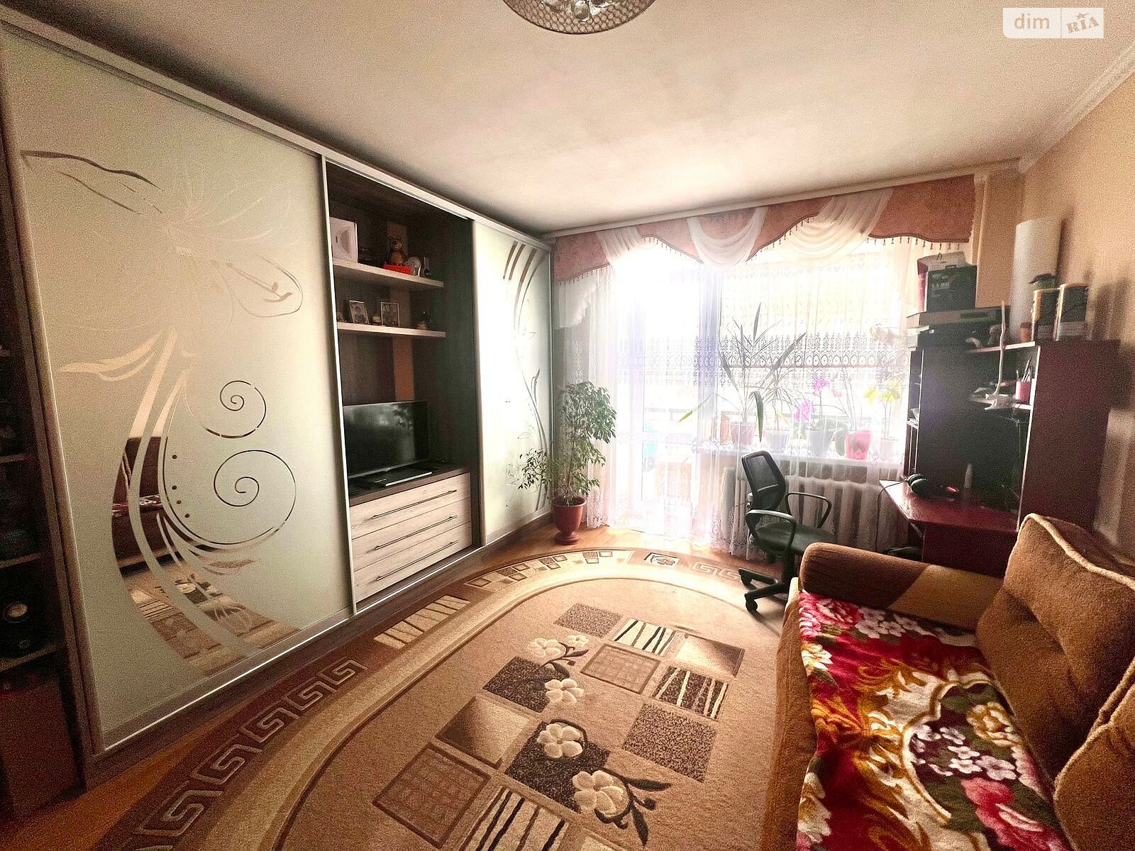 Cozy 1-bedroom apartment with quality renovation