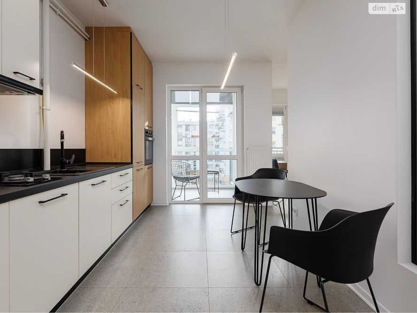 2-Bedroom Apartment in Modern Residential Complex 'Velyka Britaniya'