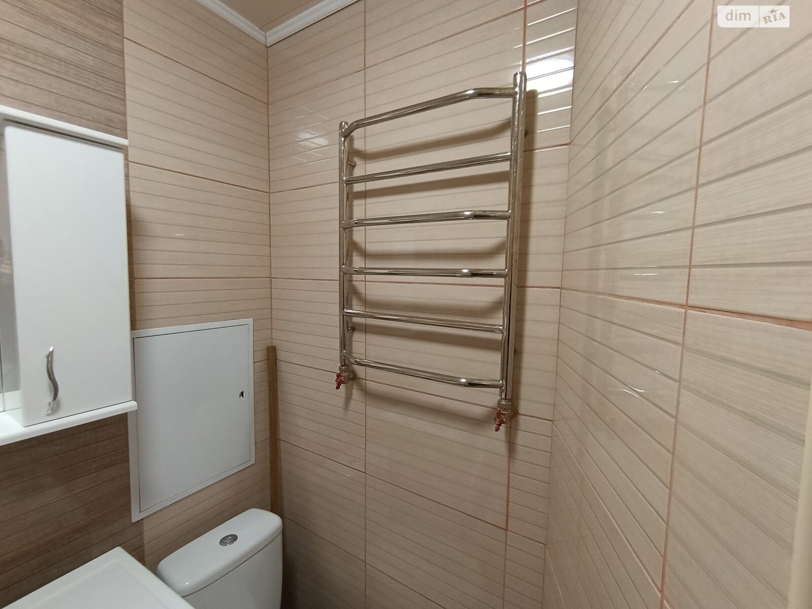 Renovated apartment in prestigious district, suitable for working girl or couple
