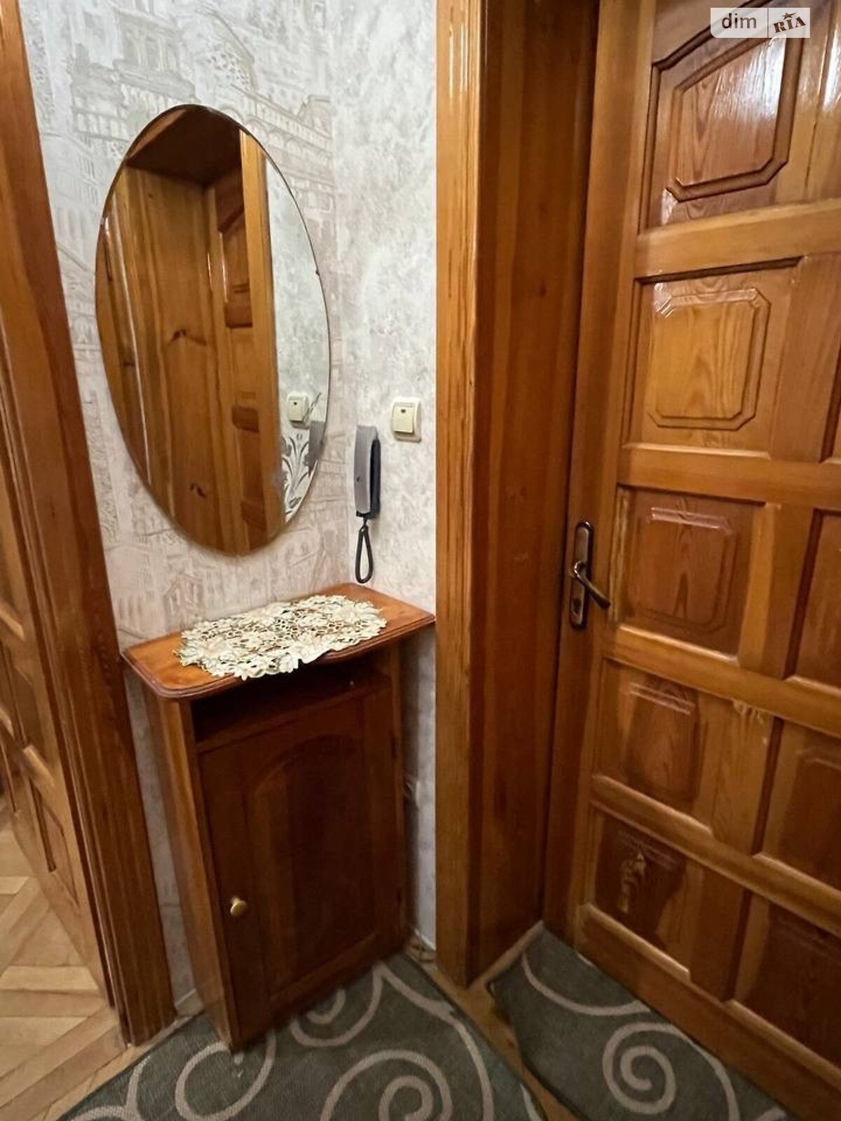 Bright one-room apartment on Naukova Street with full furnishing