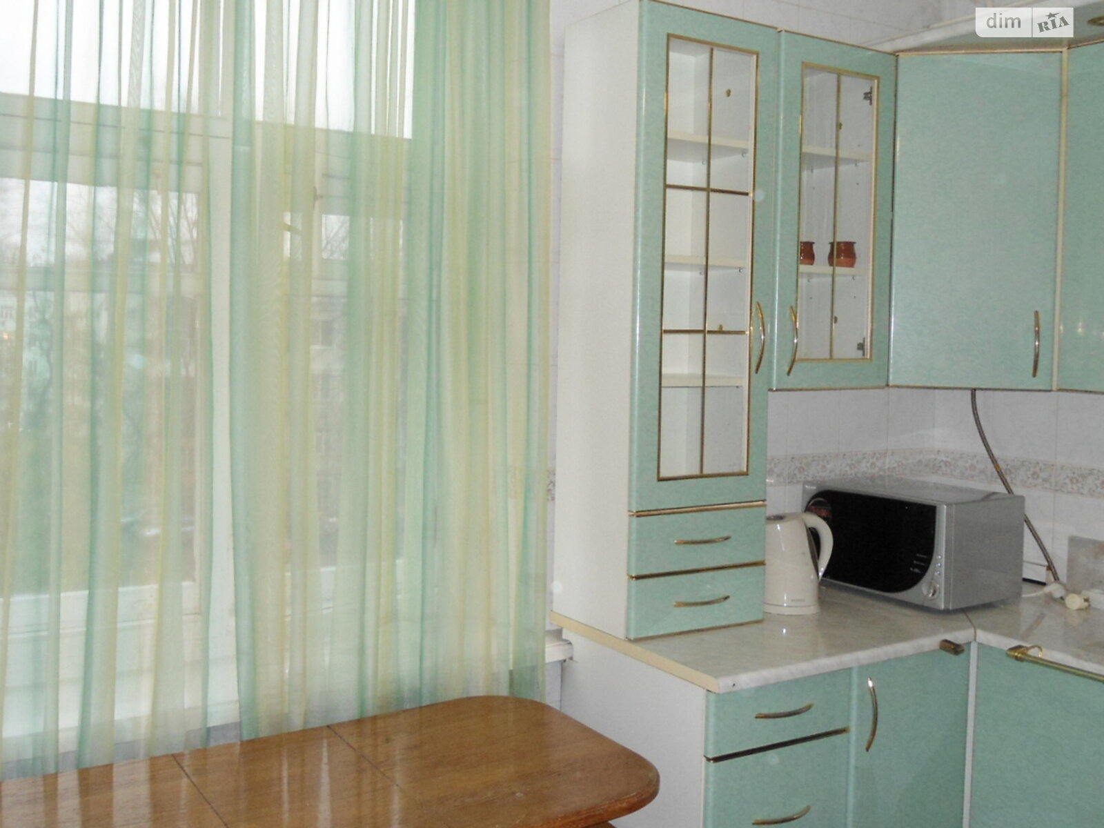 Spacious 2-bedroom apartment near Mariinsky Park