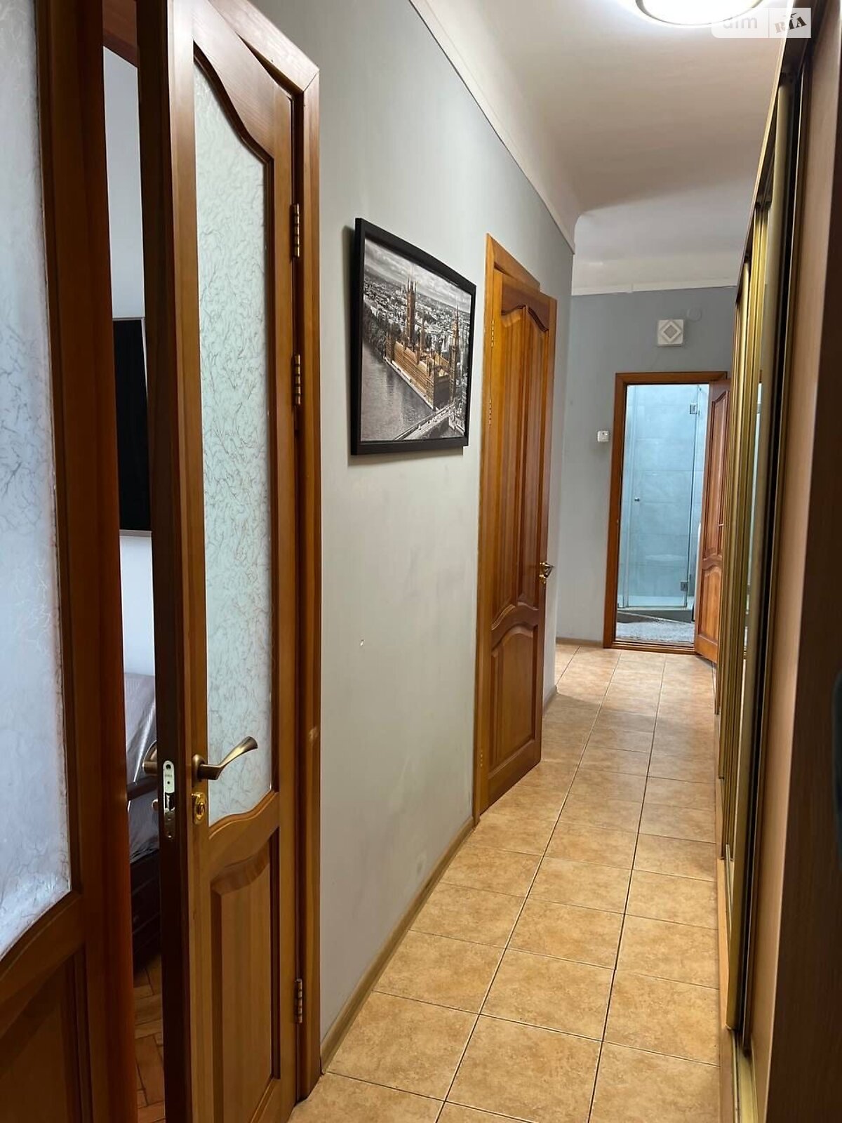 3-bedroom apartment near Shuliavka metro, fully furnished