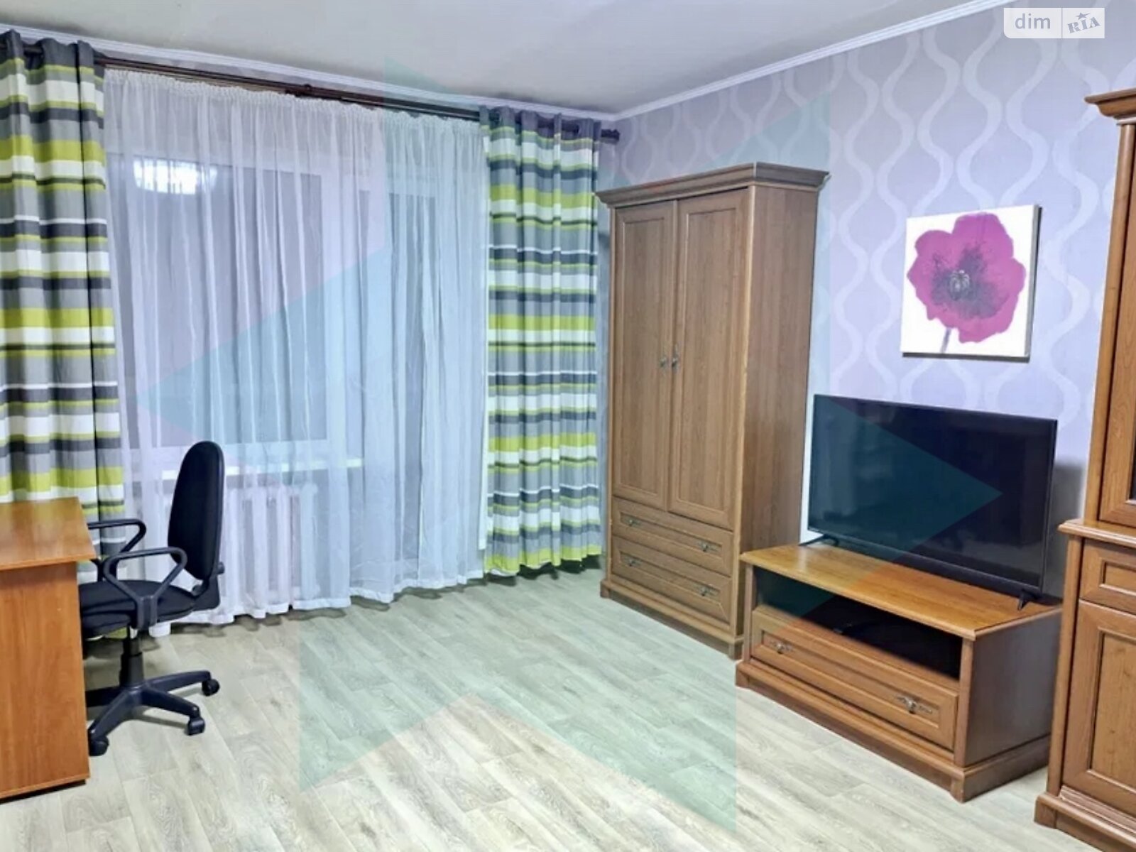 1-Room Apartment in Topol Residential Complex