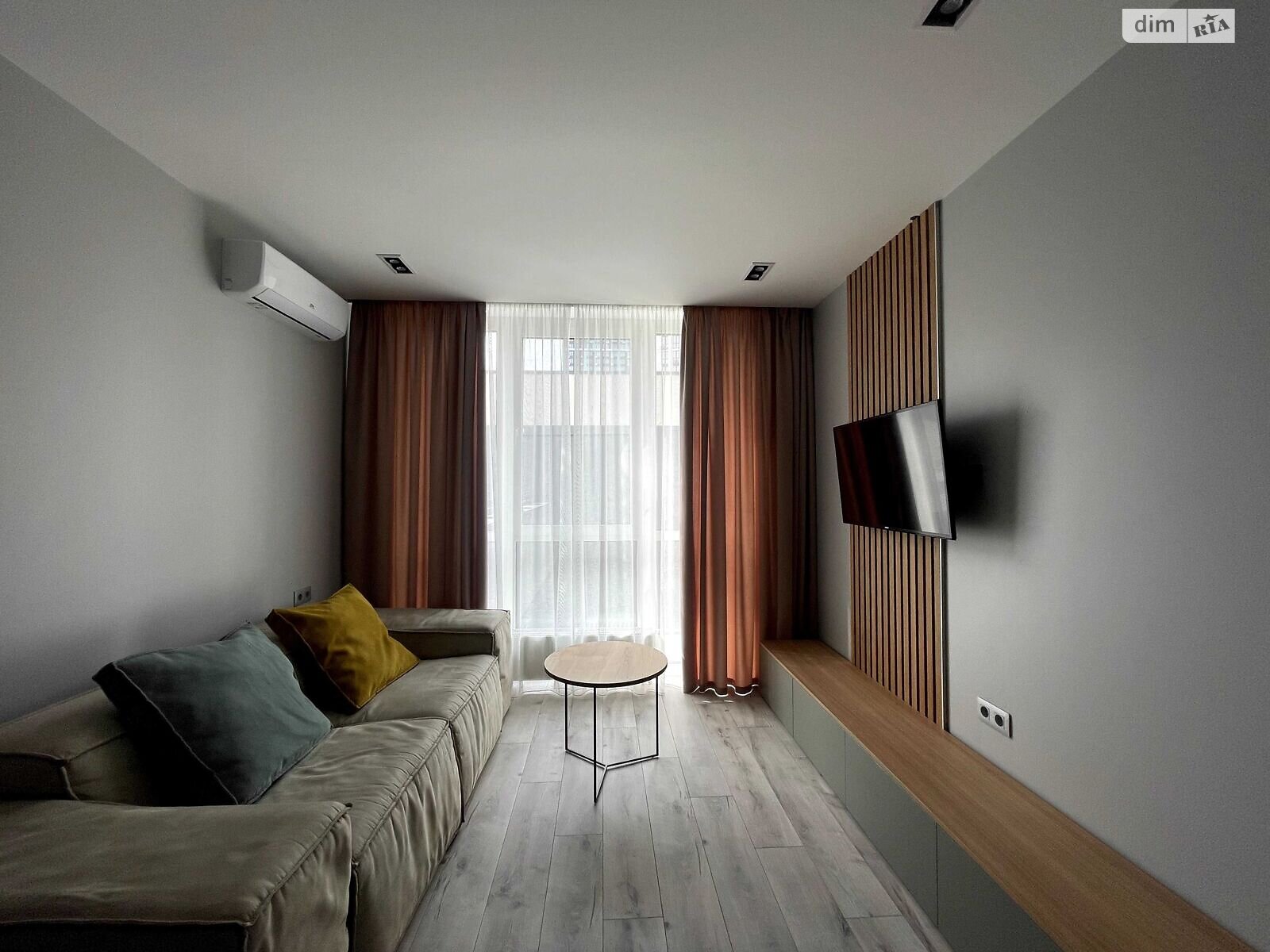 Long-term rental of a 1-room apartment on Viktor Nekrasov Street 12A