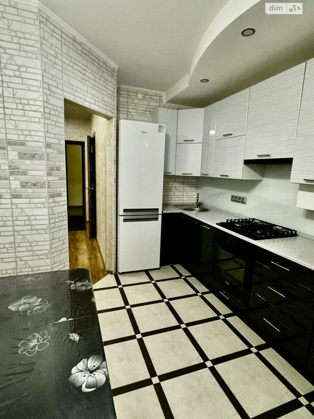 1-Bedroom Apartment in Petrovskiy Quarter, Fully Equipped