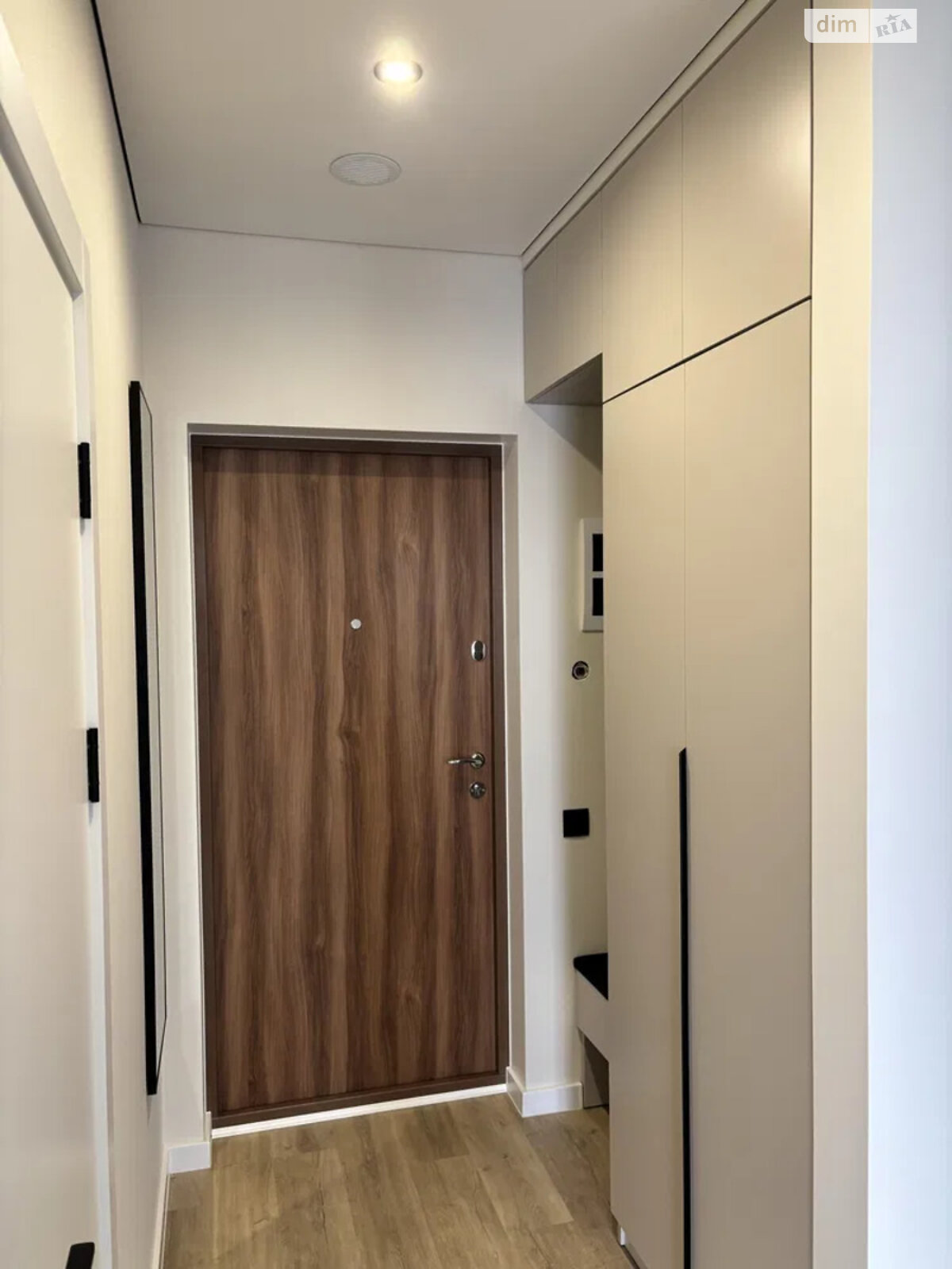 1-Bedroom Apartment in Varshavsky Plus Residential Complex