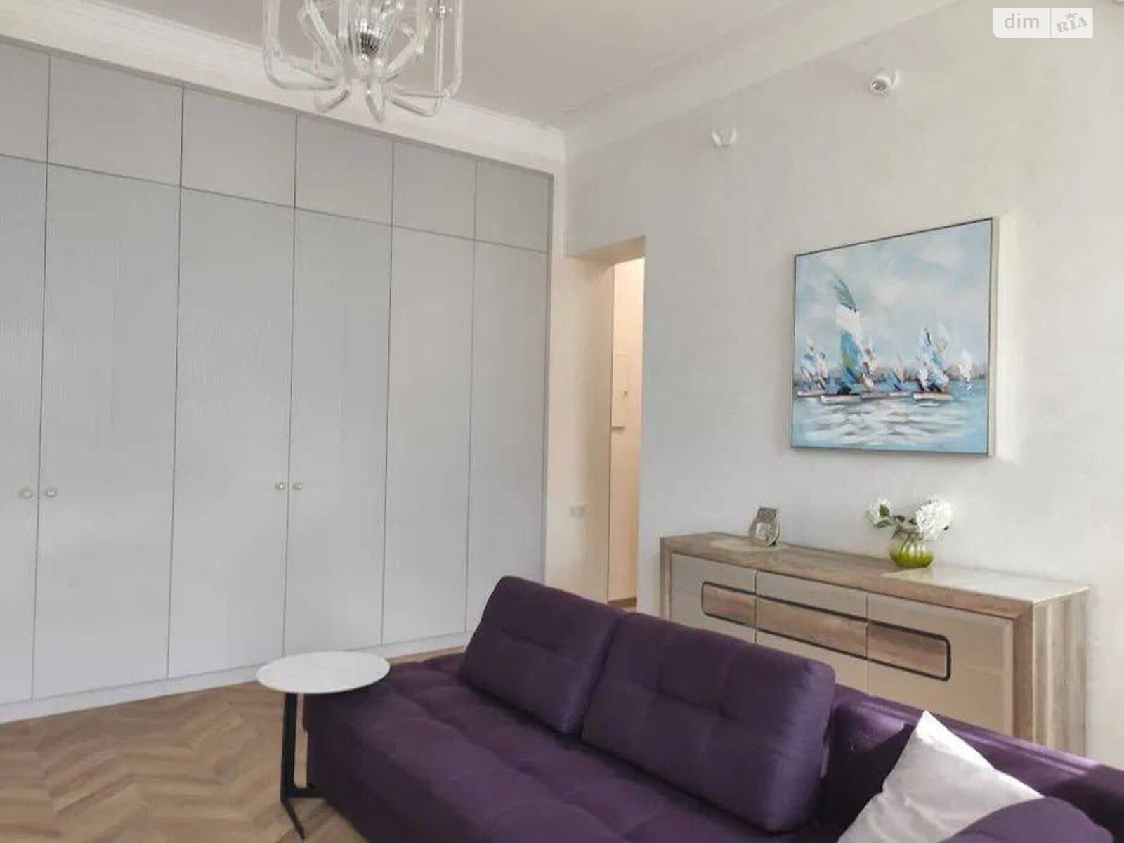 2-Room Apartment in Historic City Center near City Council