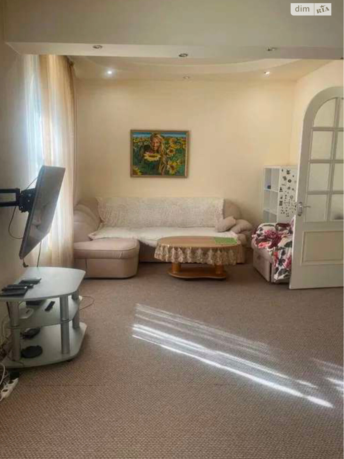 Cozy apartment near Scientific Avenue metro, fully equipped