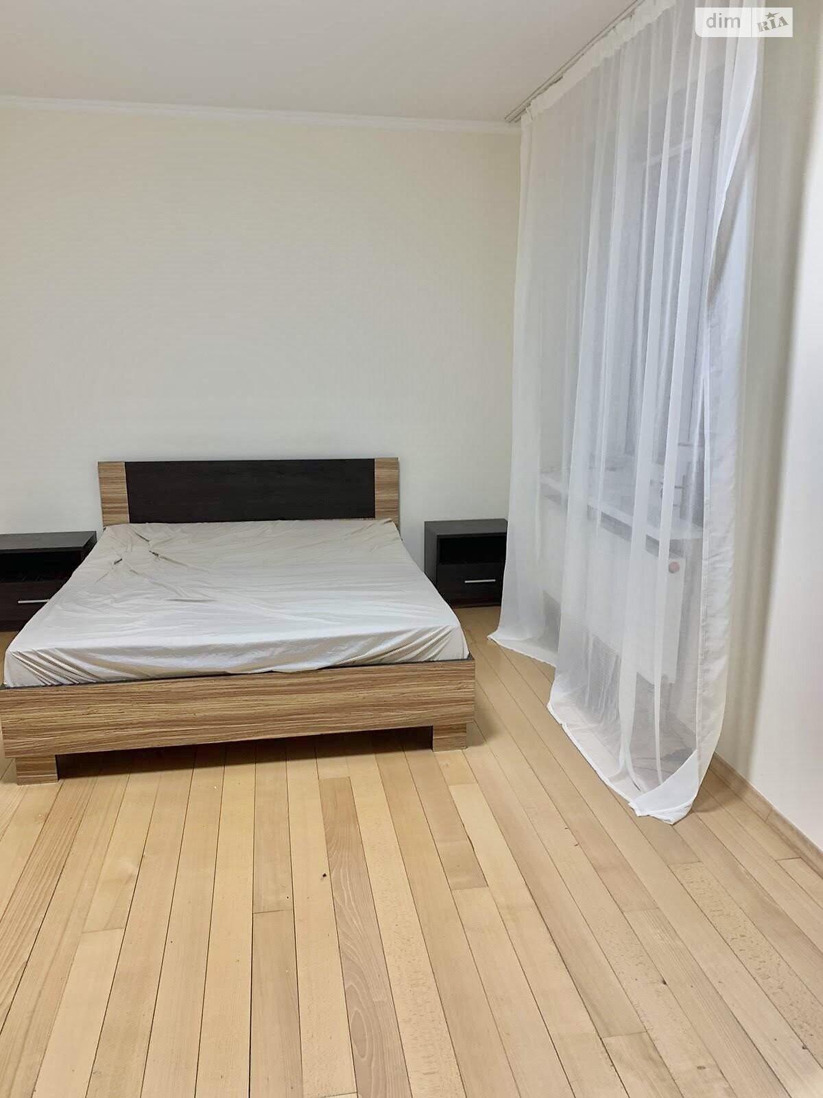 1-Bedroom Apartment on Lincoln Street, 50m², 7th Floor