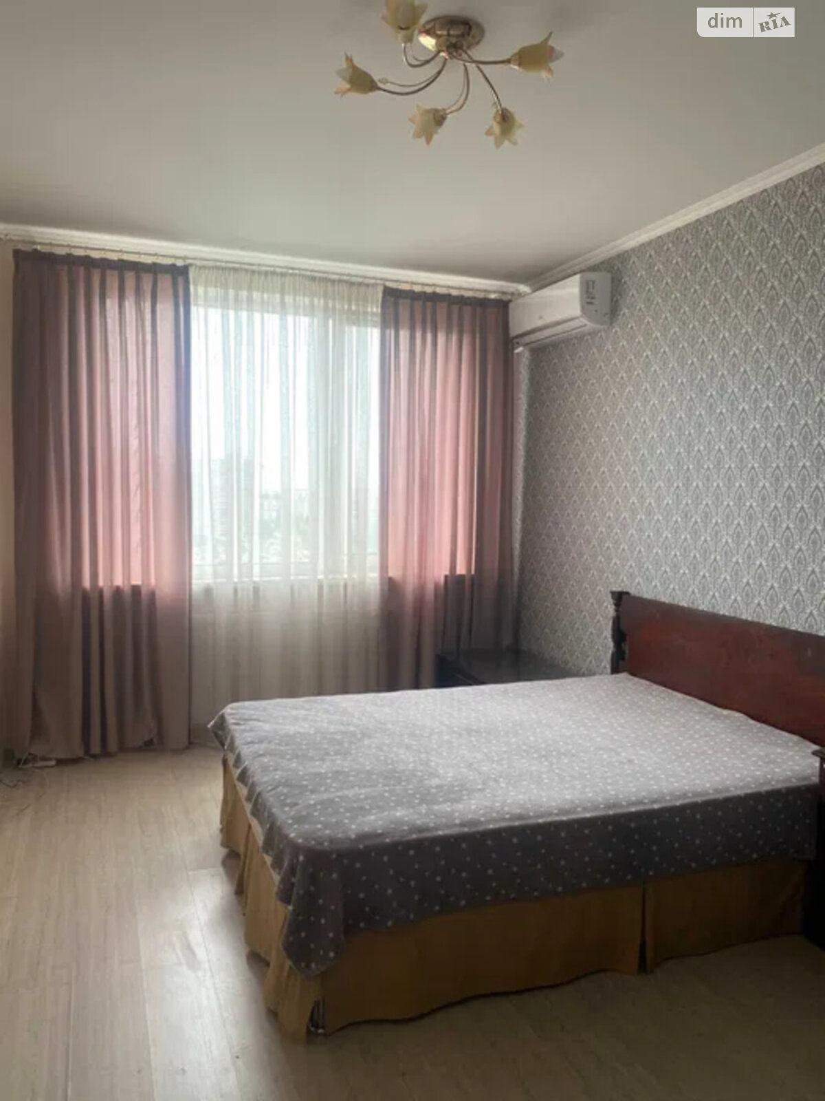 Comfortable 1-Bedroom Apartment in Varshavsky Complex