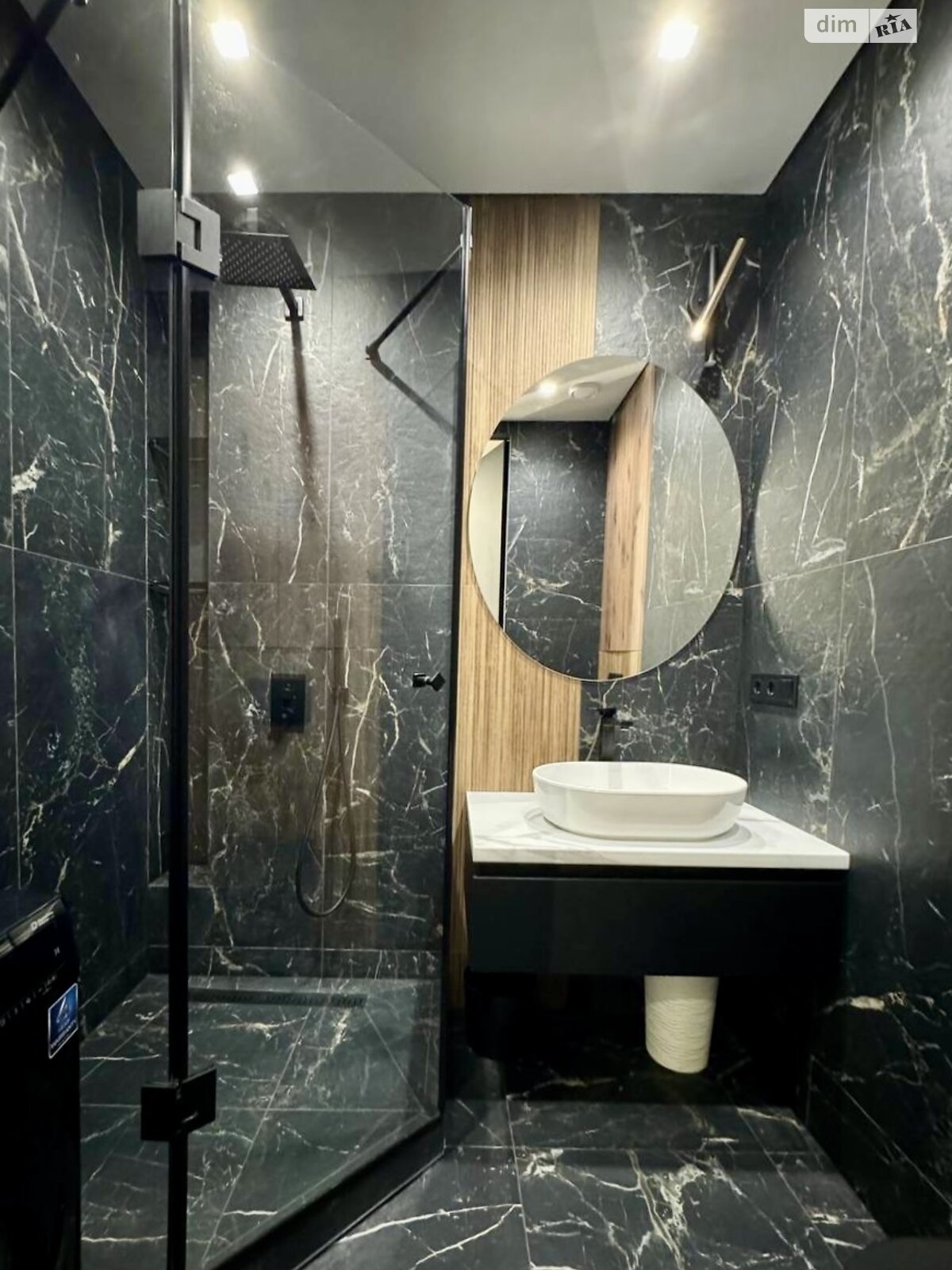 Best offer for young single or couple in premium residential complex