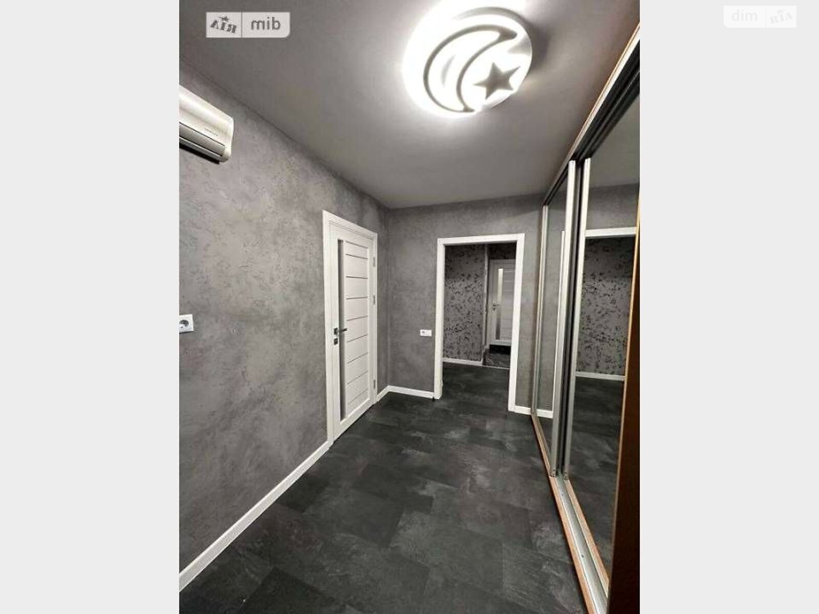 2-Room Apartment on Donetsk Highway, Newly Renovated, First Rental