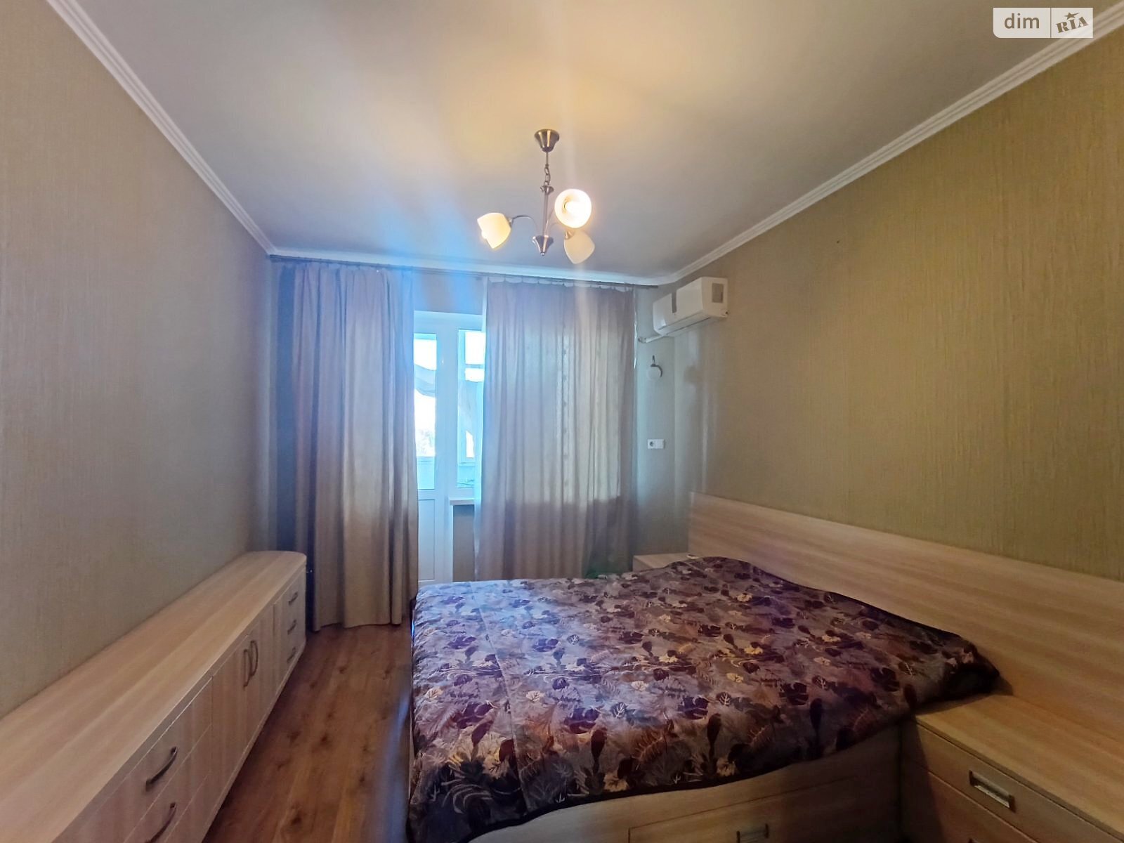 3-Room Apartment at Tairova, Koroleva/Viliamsa Street